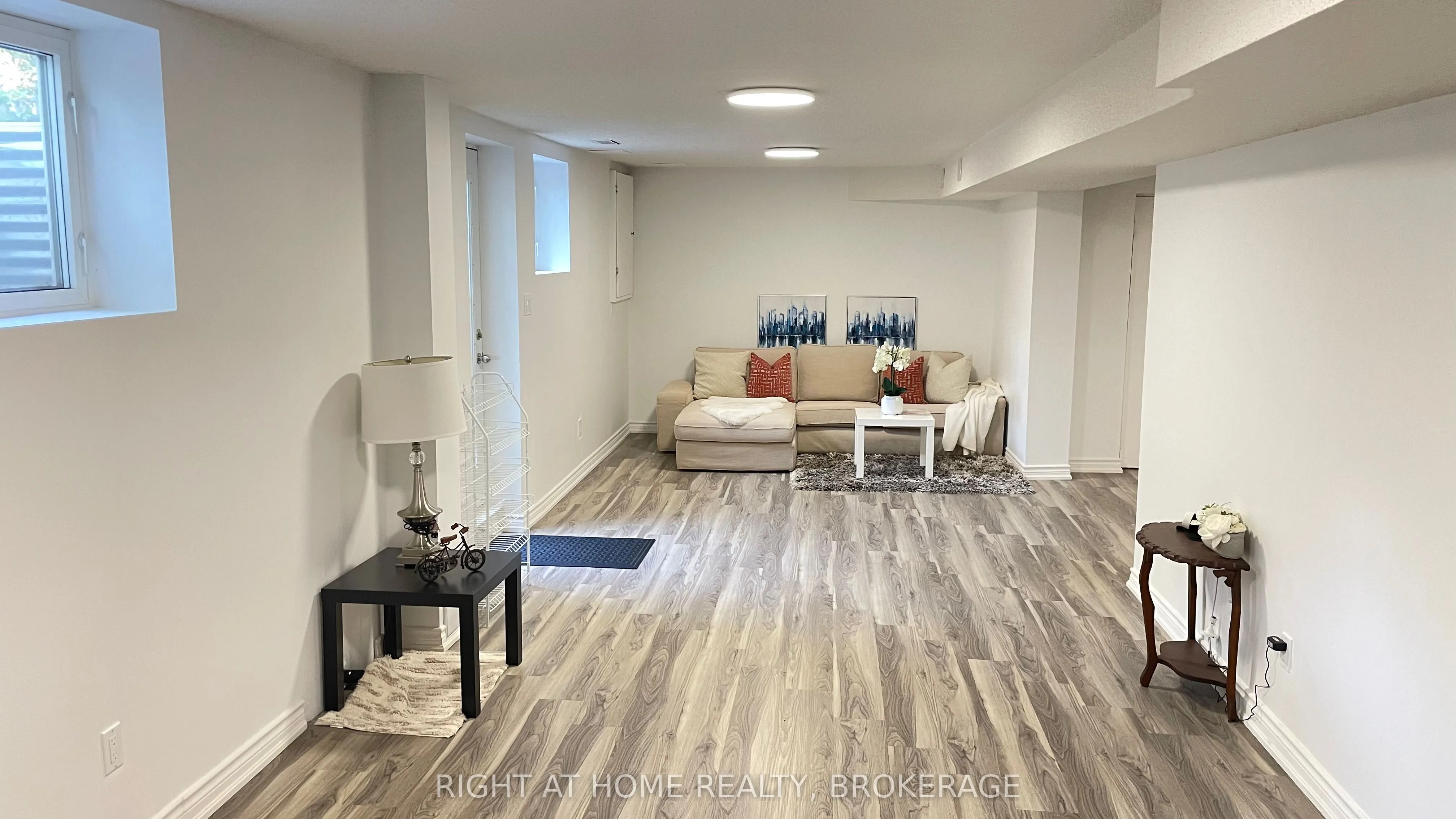 Detached Home For Lease | W13630766