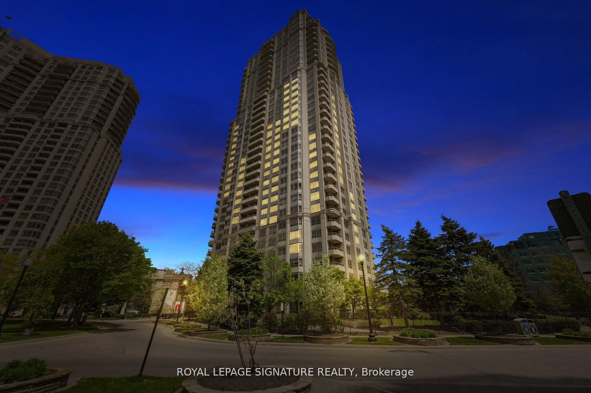 Property For Lease | W13631662