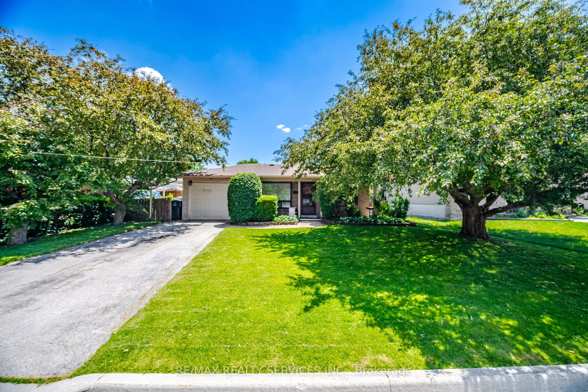 Detached Home For Sale | W13633644