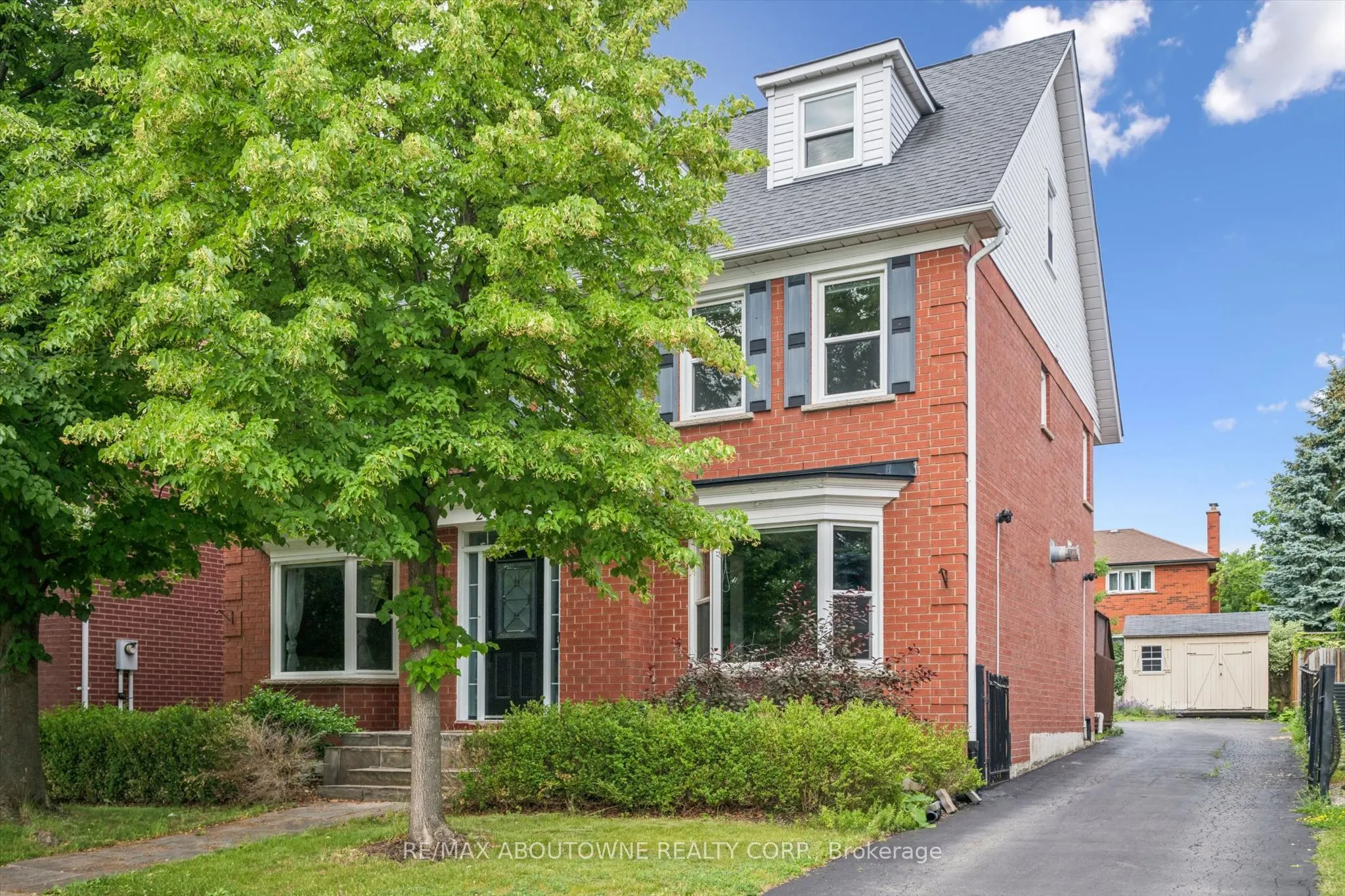 Detached Home For Lease | W13635980