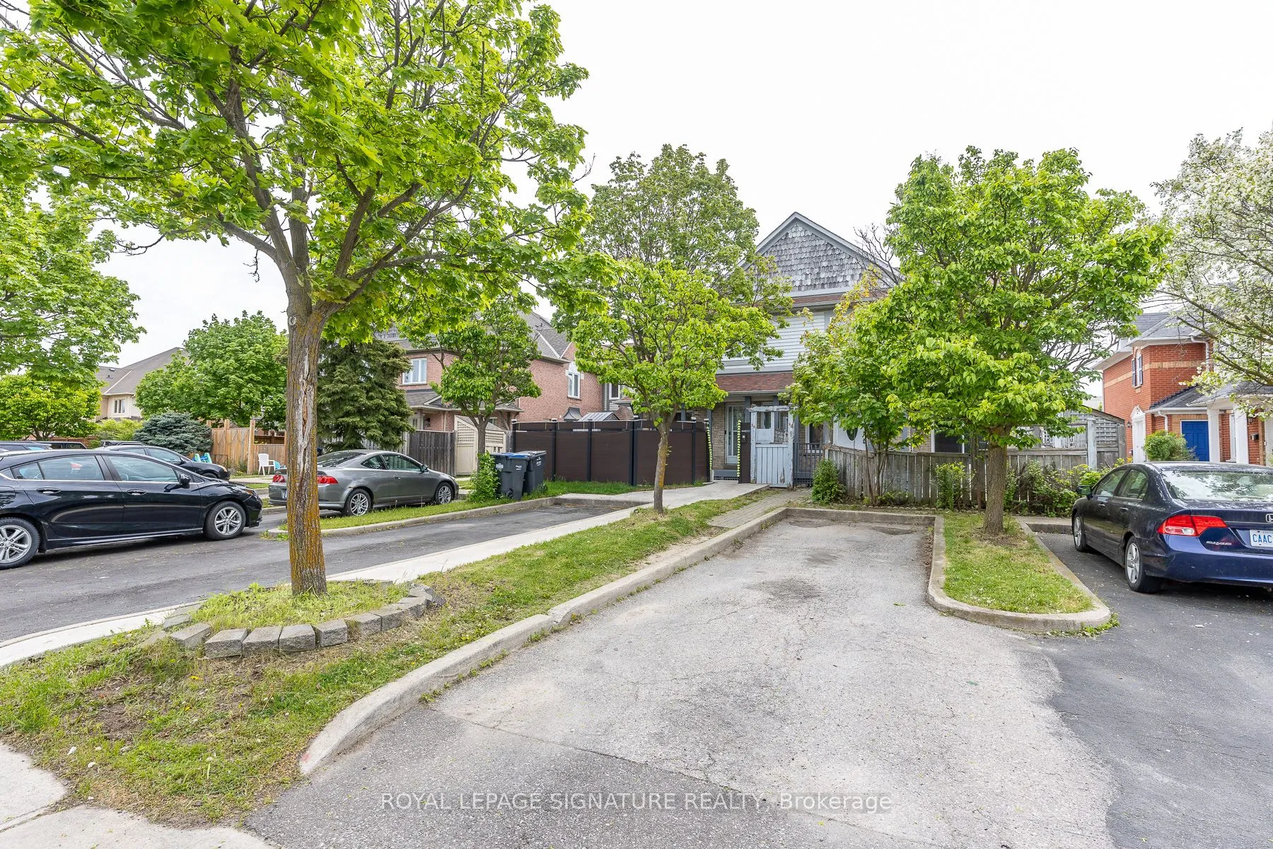Property For Sale | W13639596
