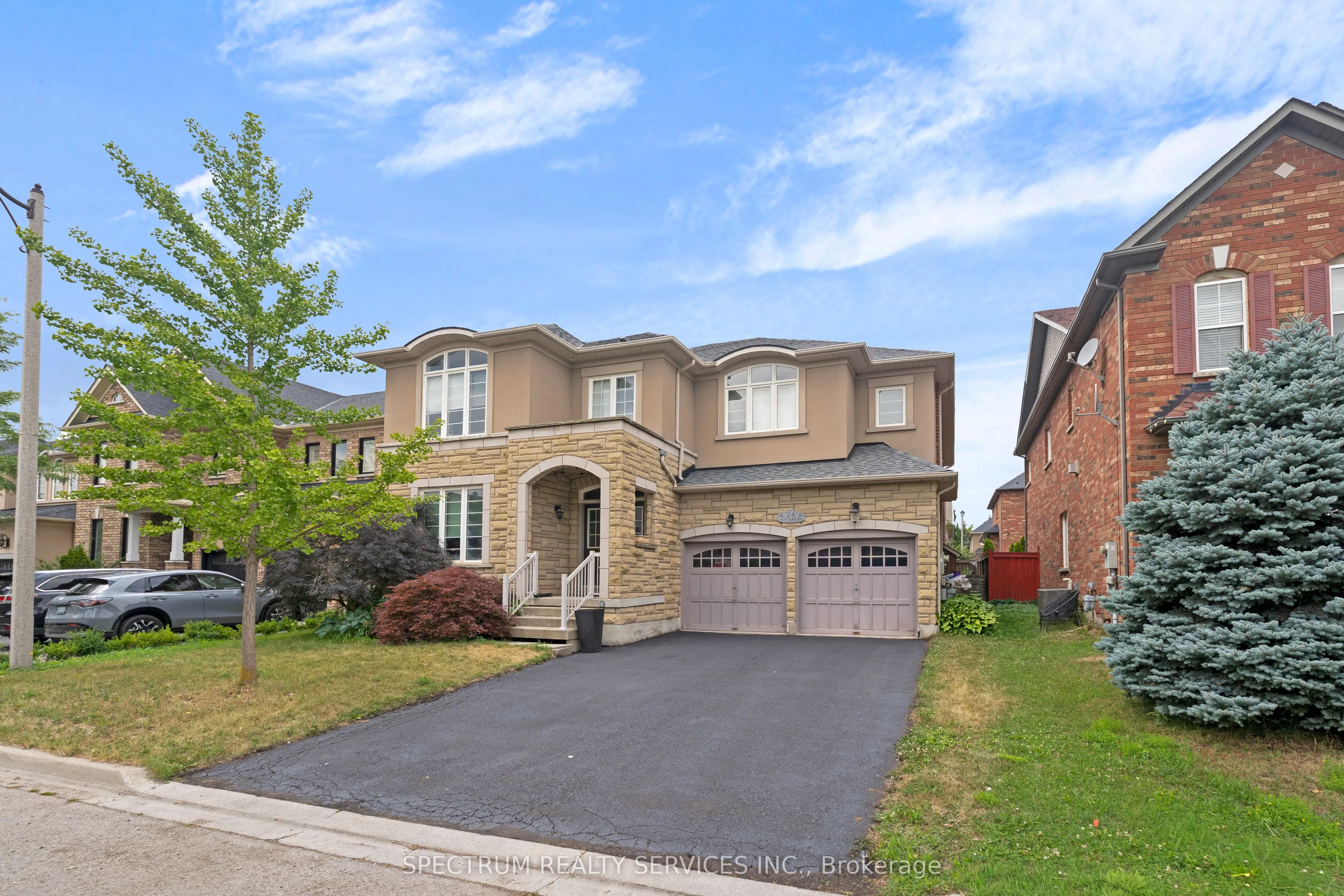 Detached Home For Sale | W13639912