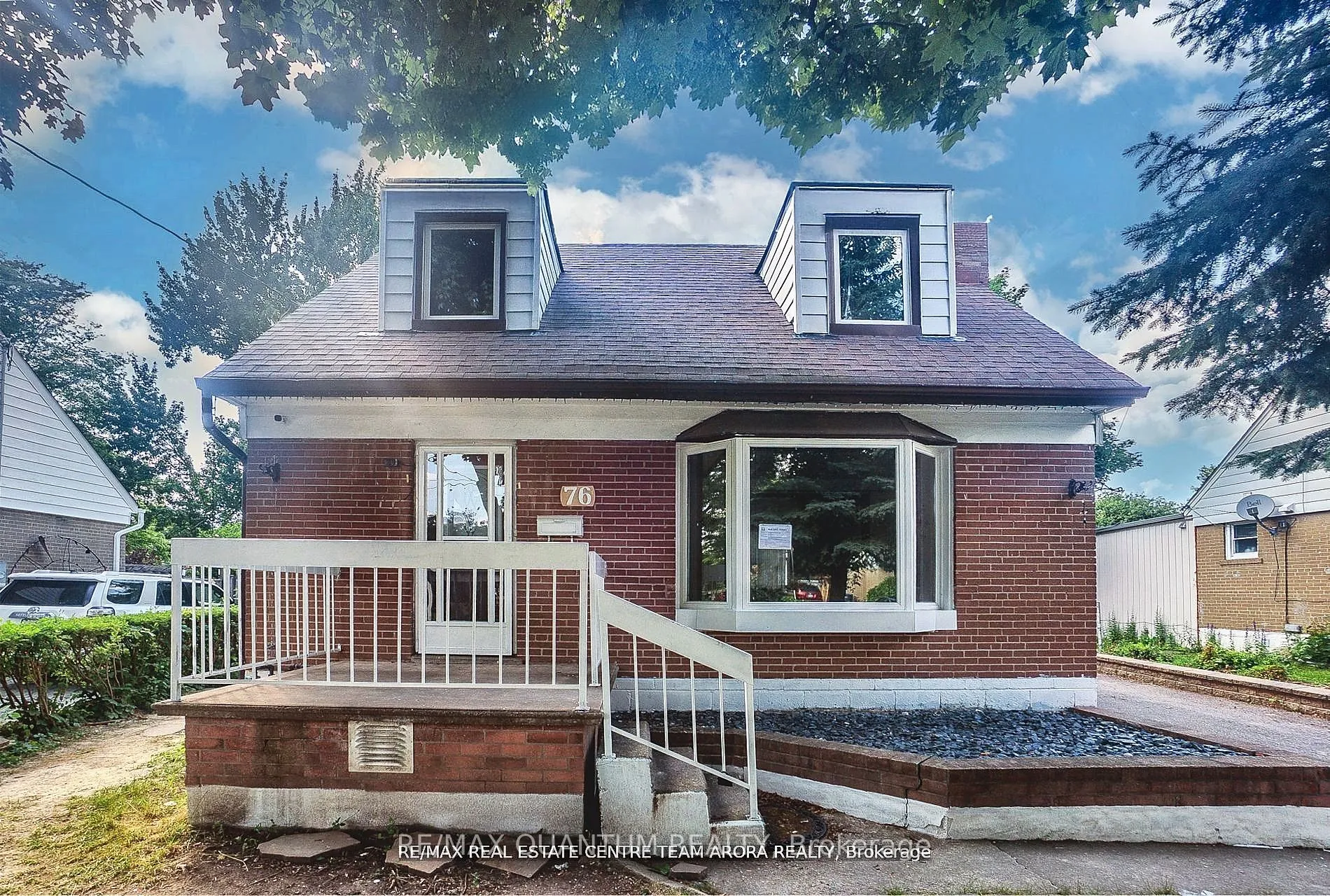 Detached Home For Lease | W13639978
