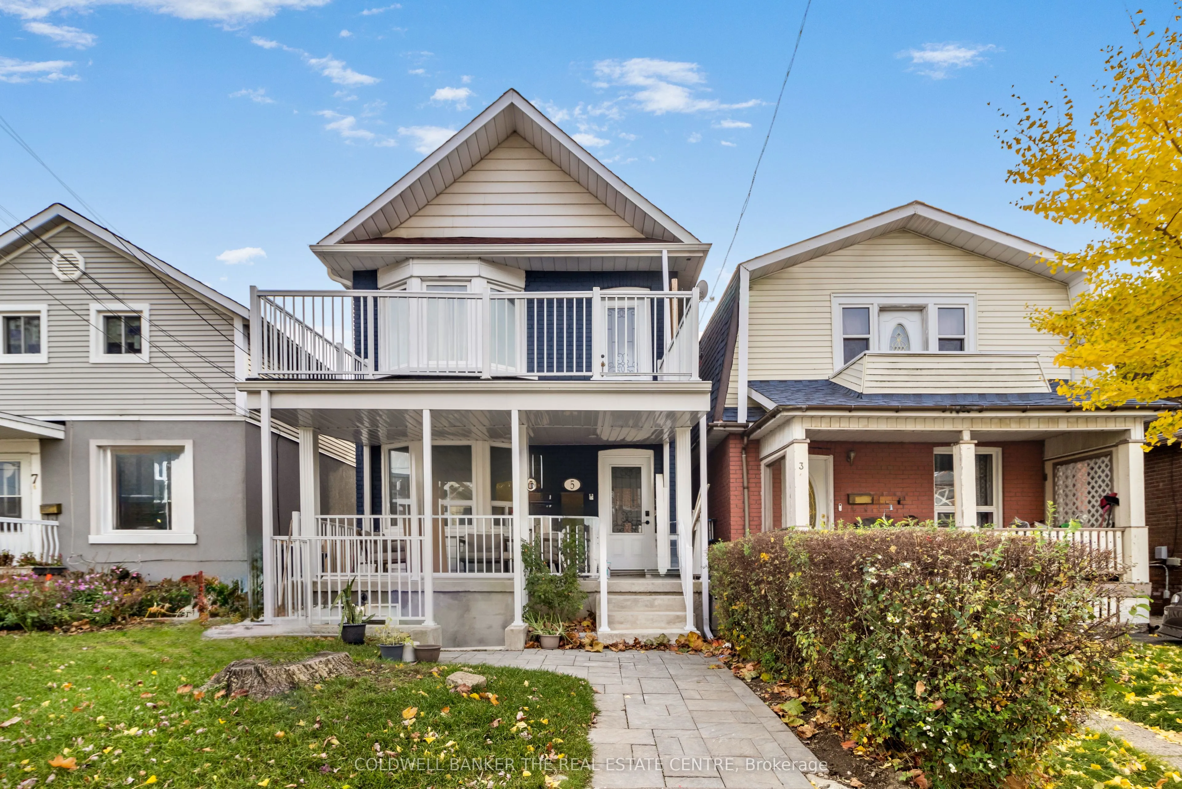 Detached Home For Lease | W13641054
