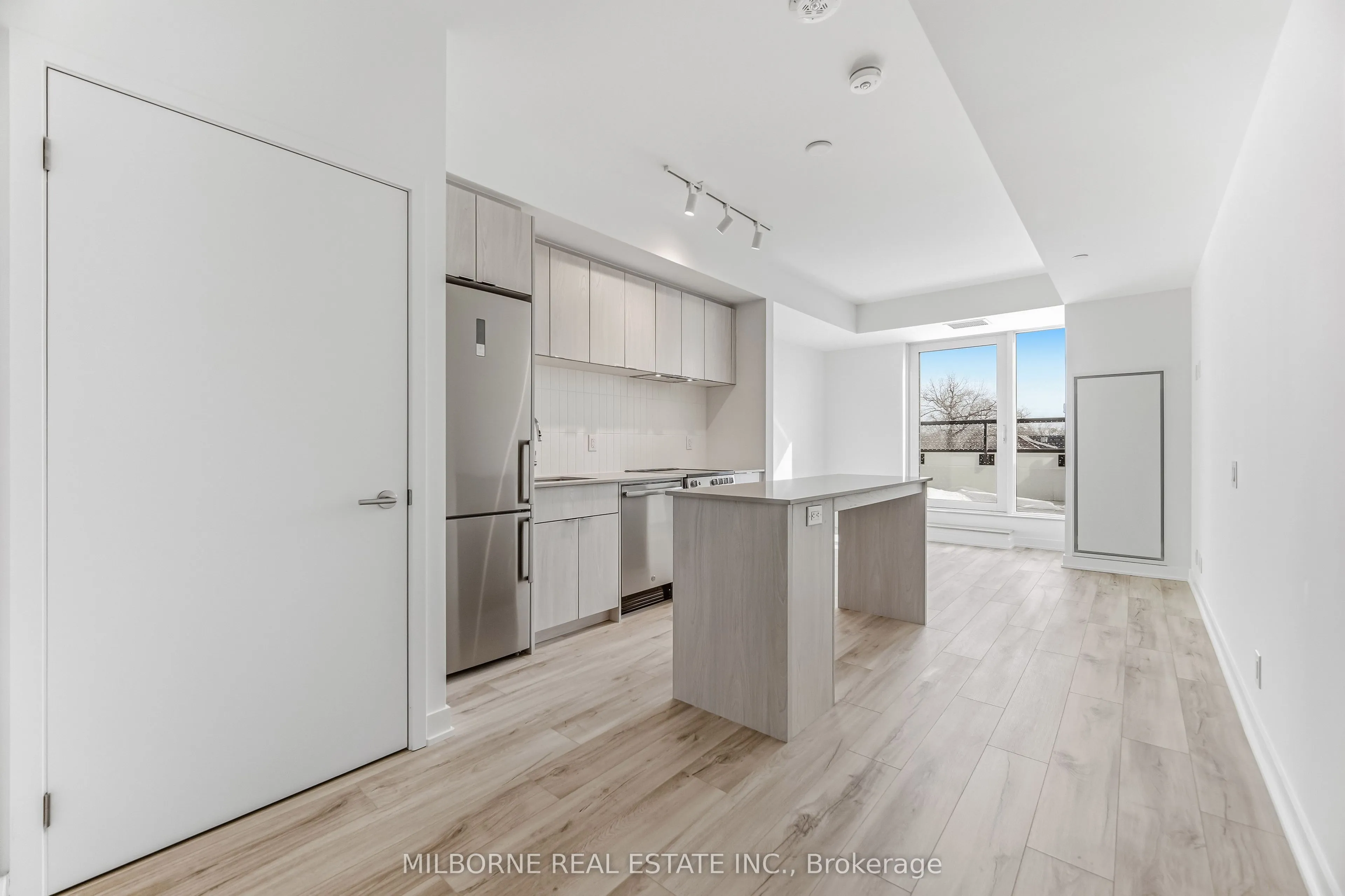 Property For Sale | W13641992