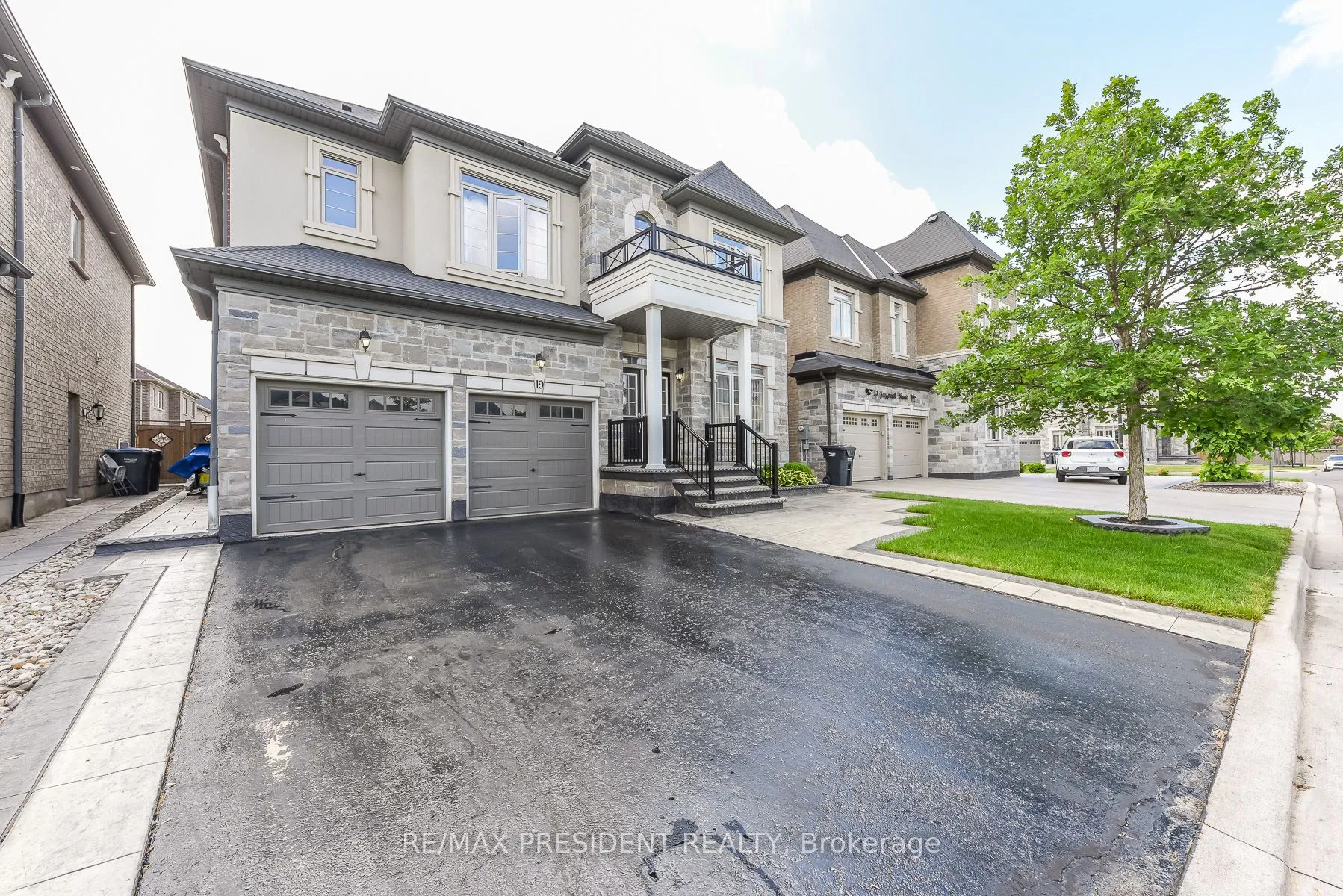 Detached Home For Sale | W13642252