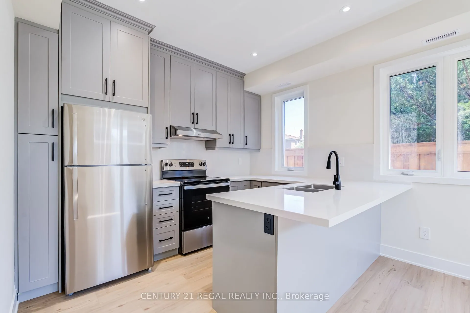 Detached Home For Lease | W13643324