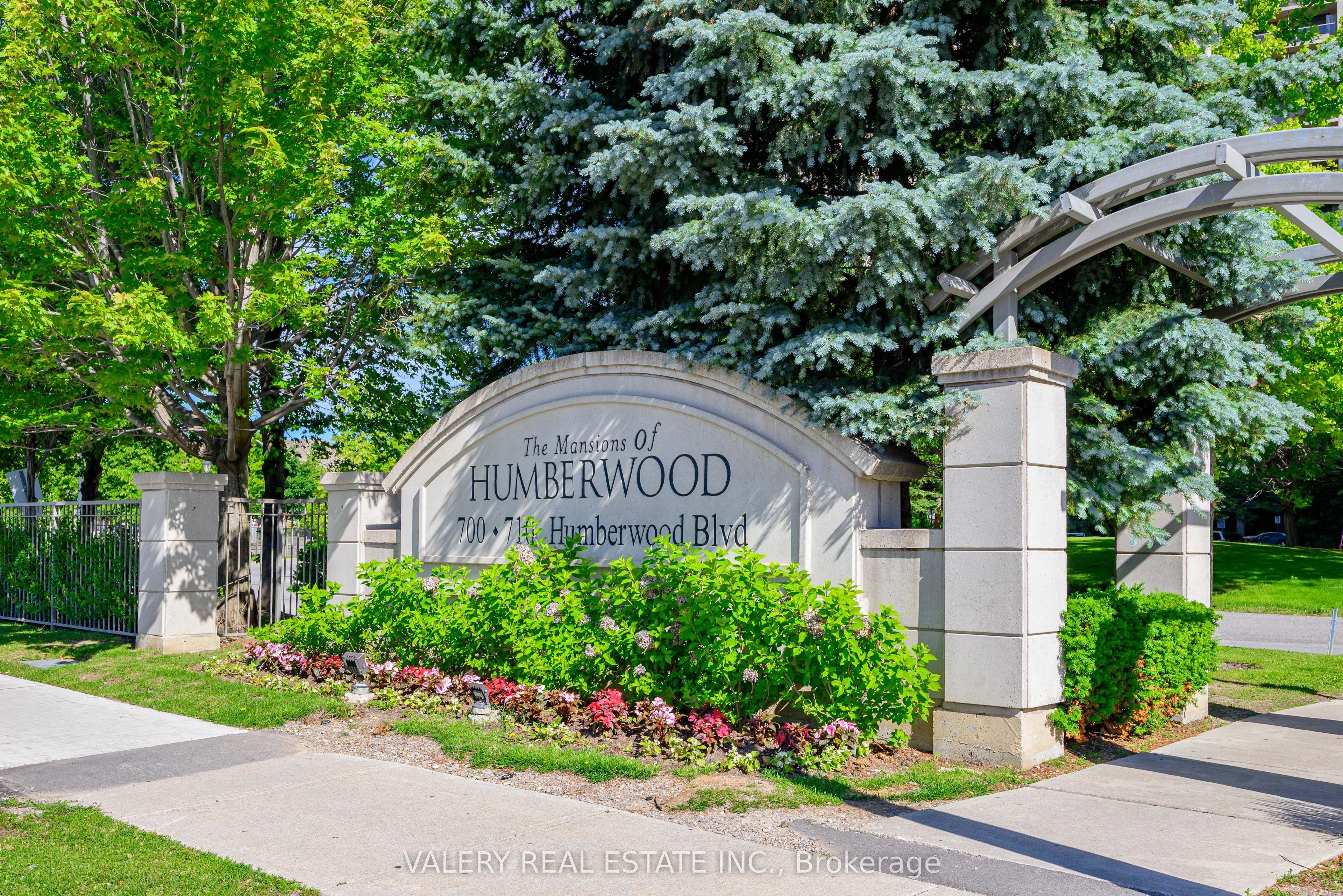 Property For Sale | W13643926