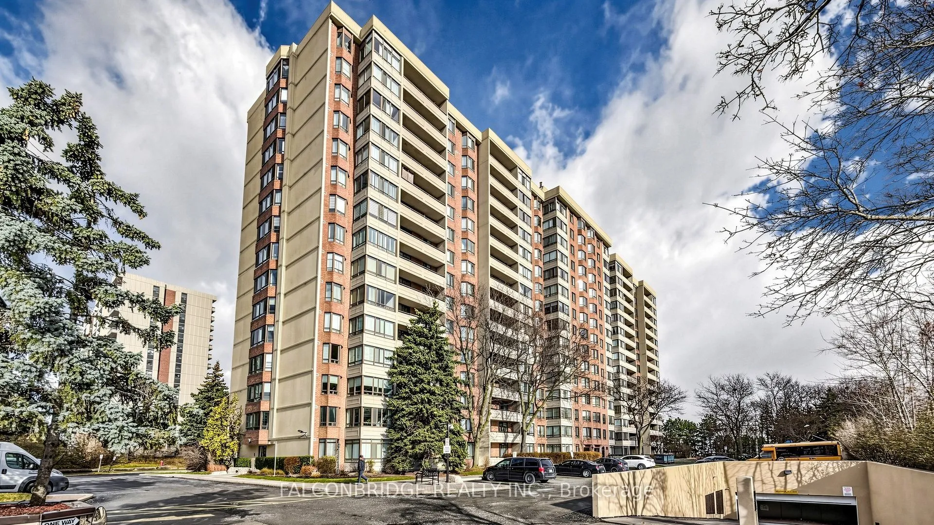 Property For Sale | W13648318