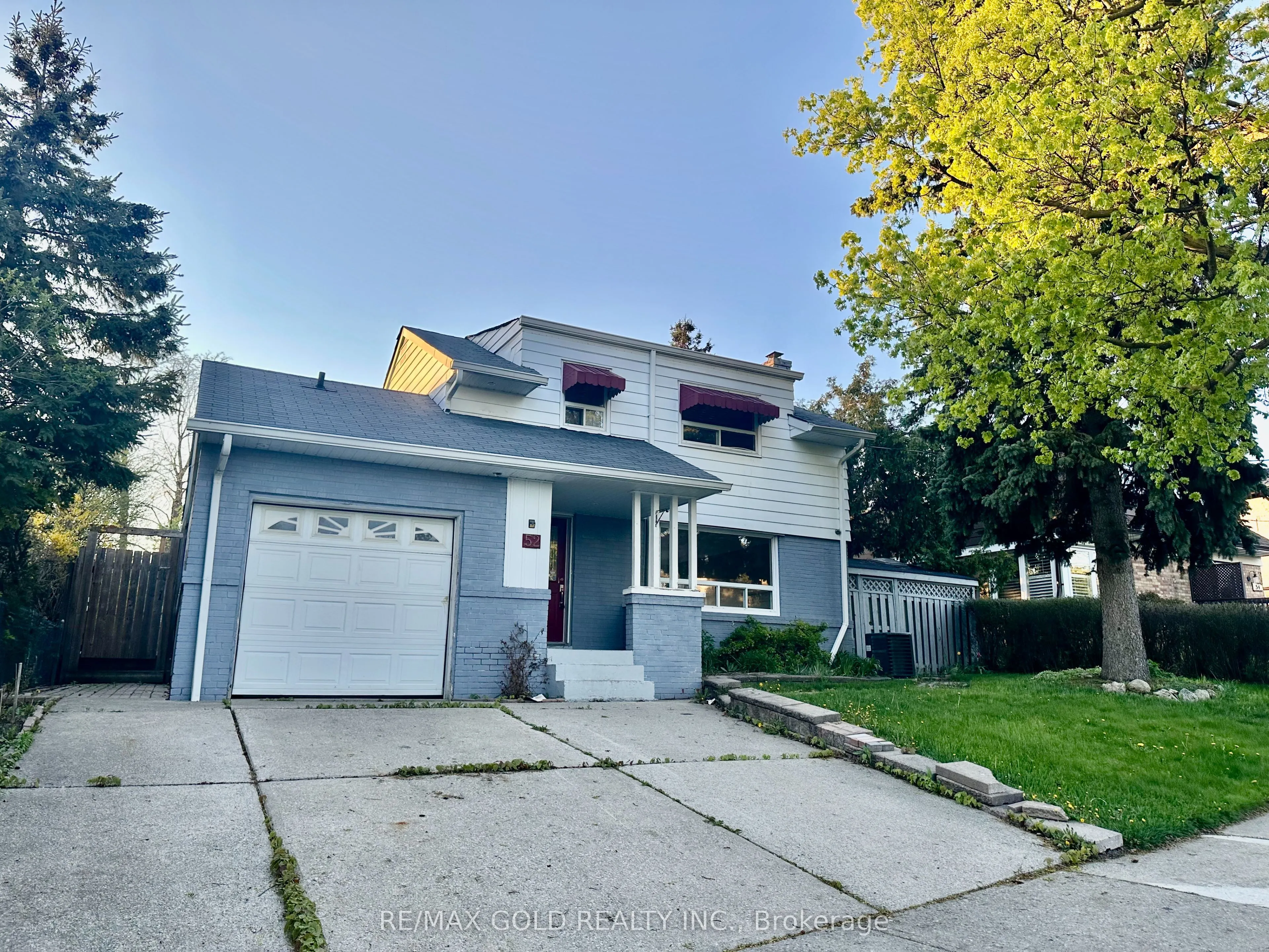 Detached Home For Sale | W13648906