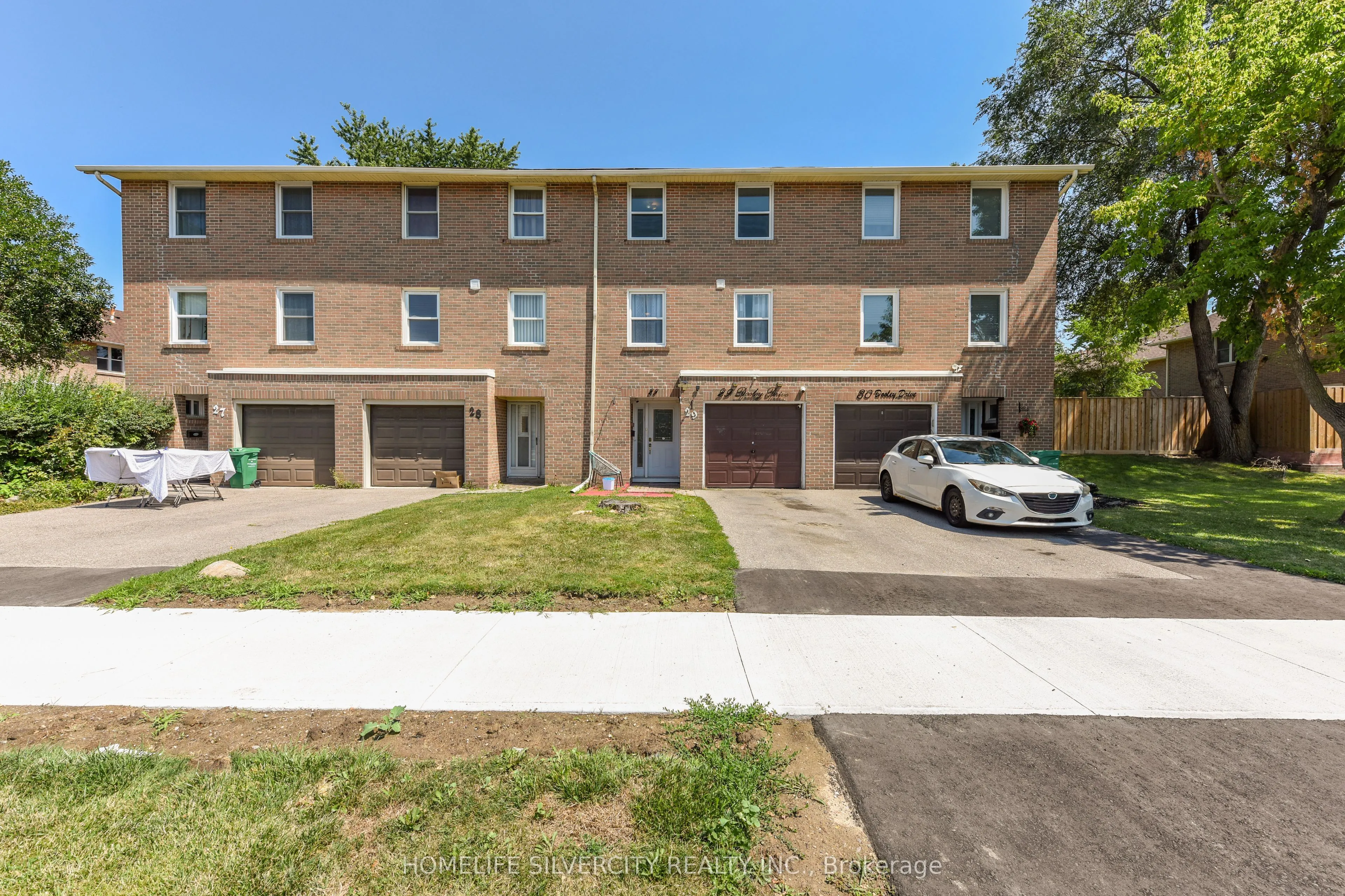 Property For Sale | W13649178
