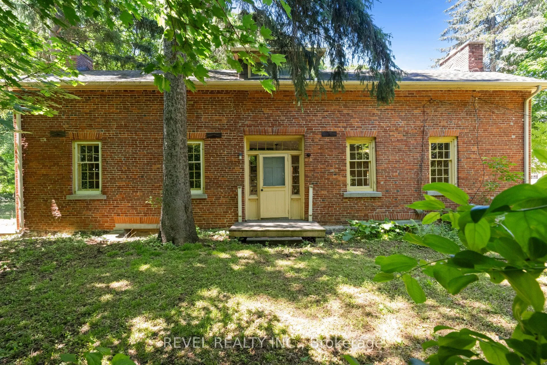 Detached Home For Sale | W13650216