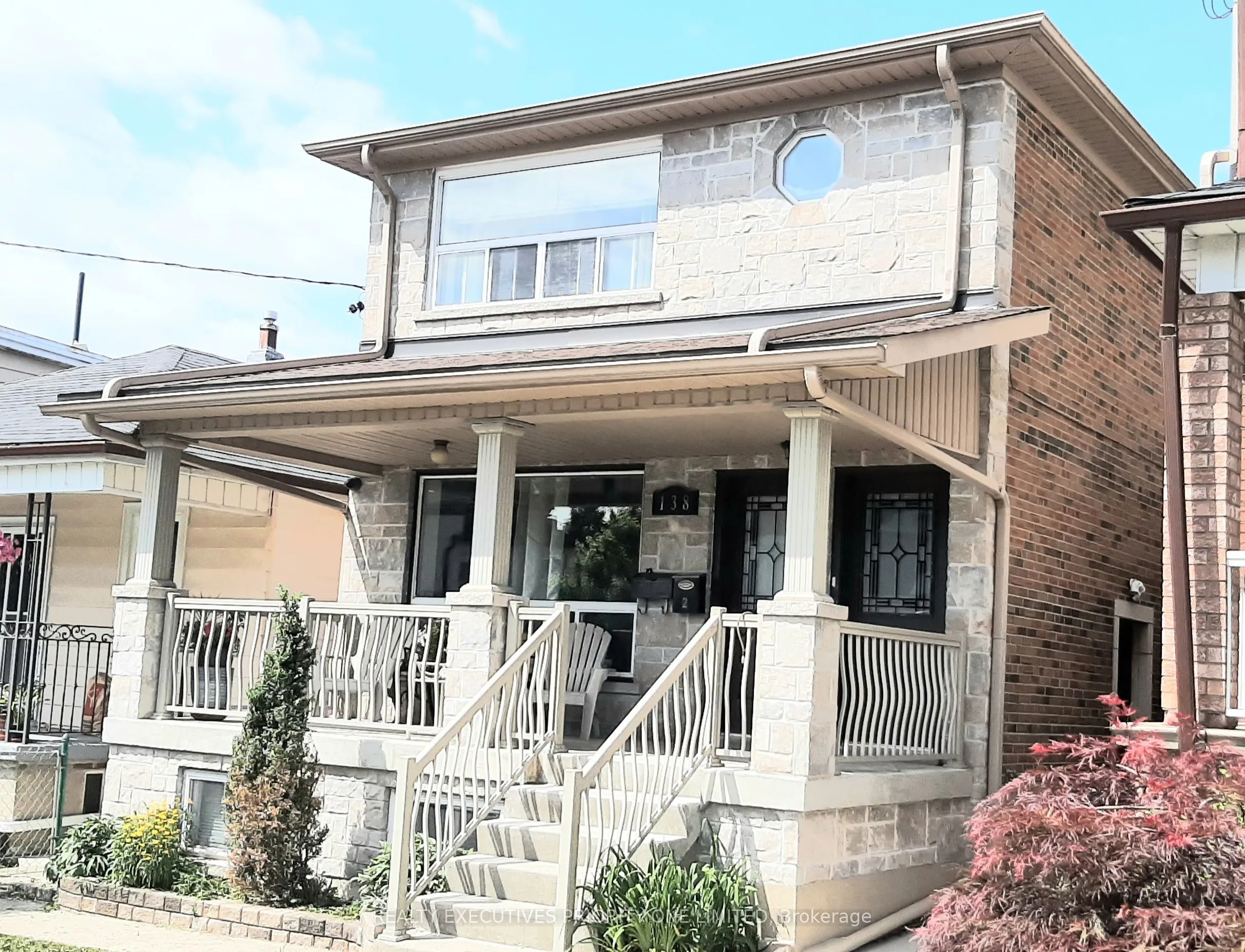 Detached Home For Lease | W13650318