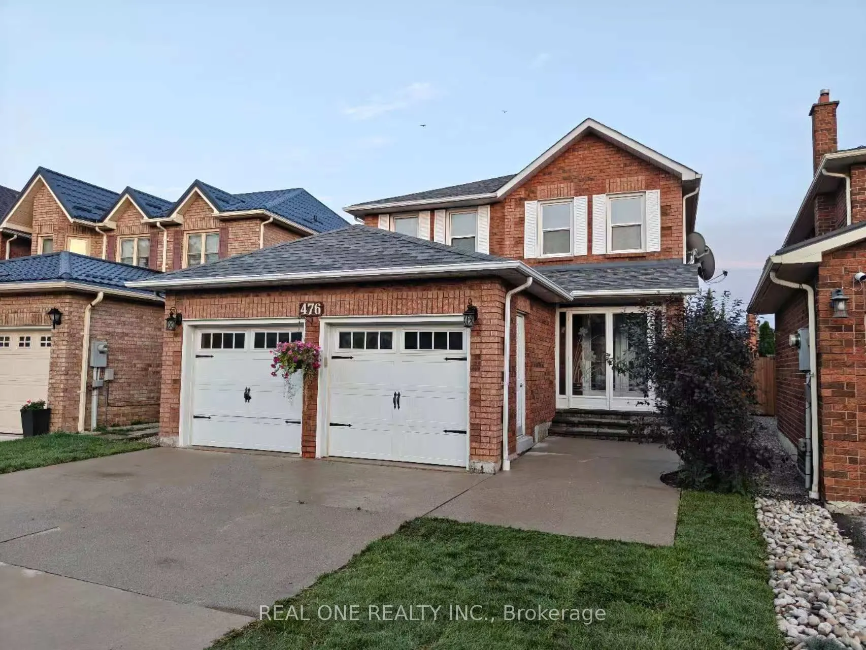 Detached Home For Sale | W13650916
