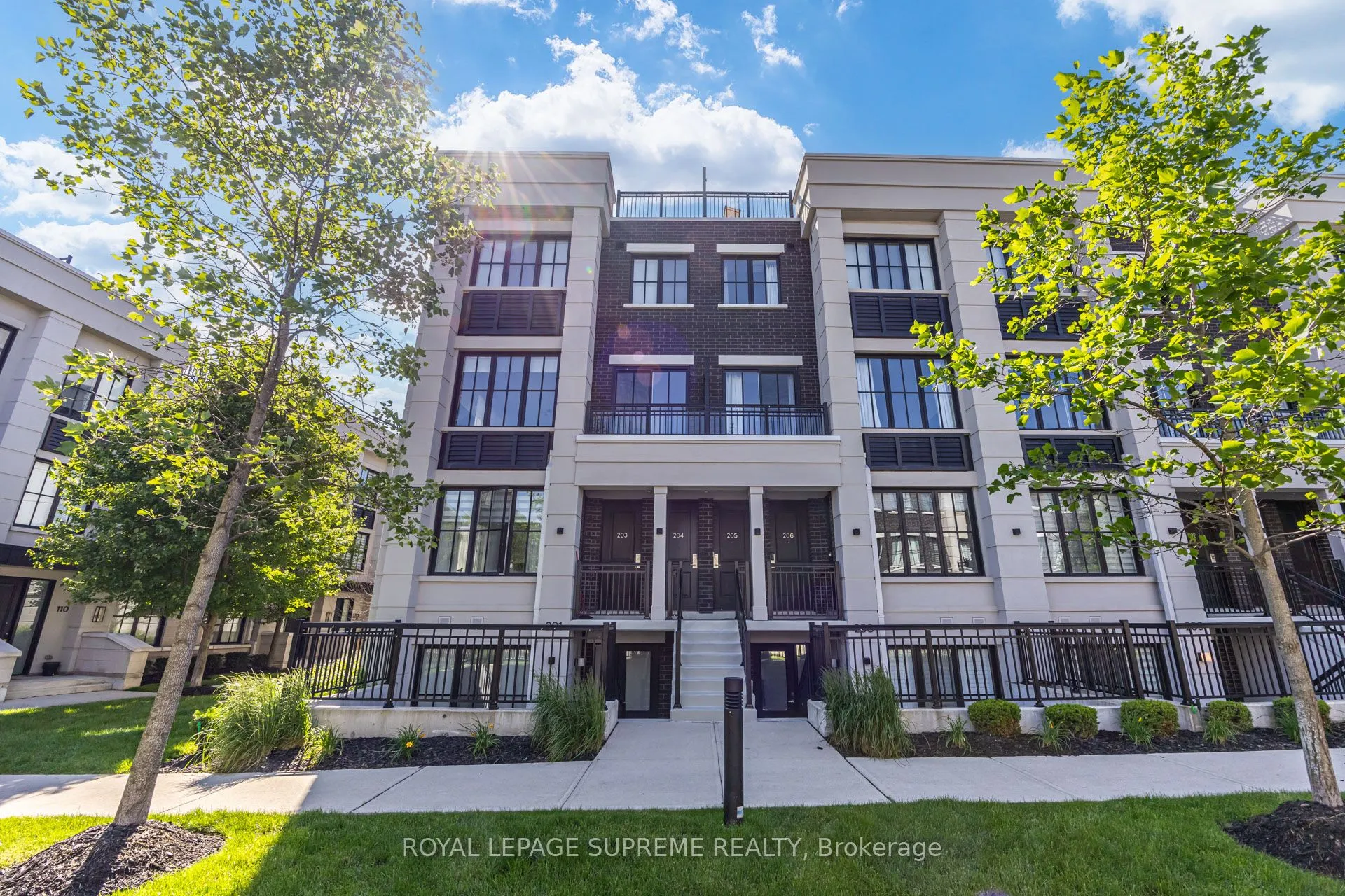 Property For Lease | W13651012