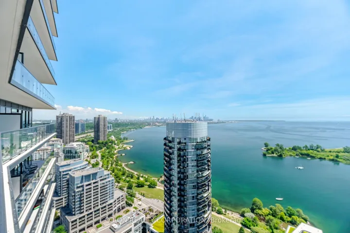38 Annie Craig Drive, Toronto W06, ON M8V 0A8