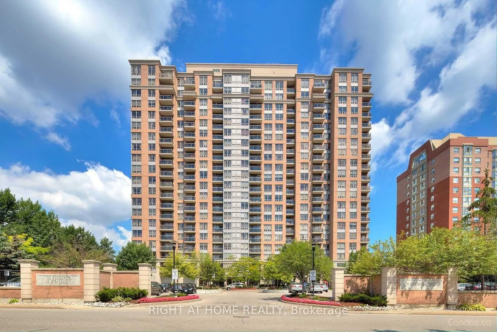 Property For Sale | W13651700