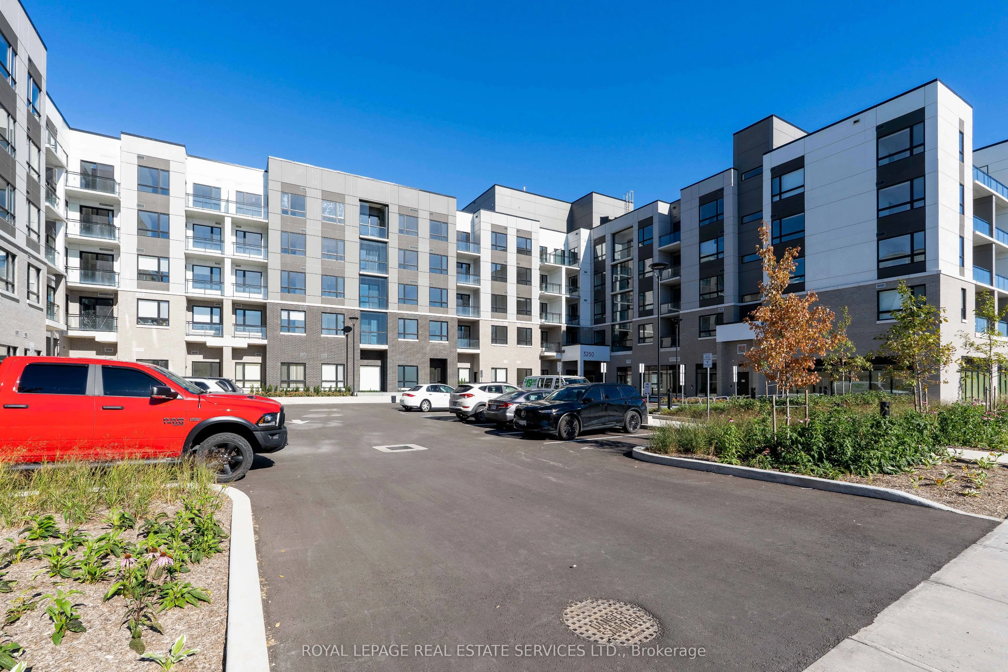 Property For Lease | W13652260