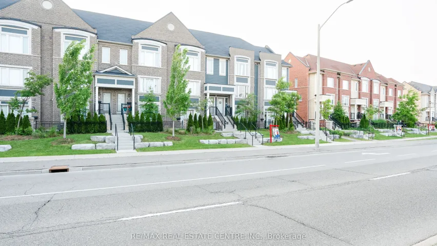 250 Sunny Meadow Boulevard, Brampton, ON L6R 3Y7