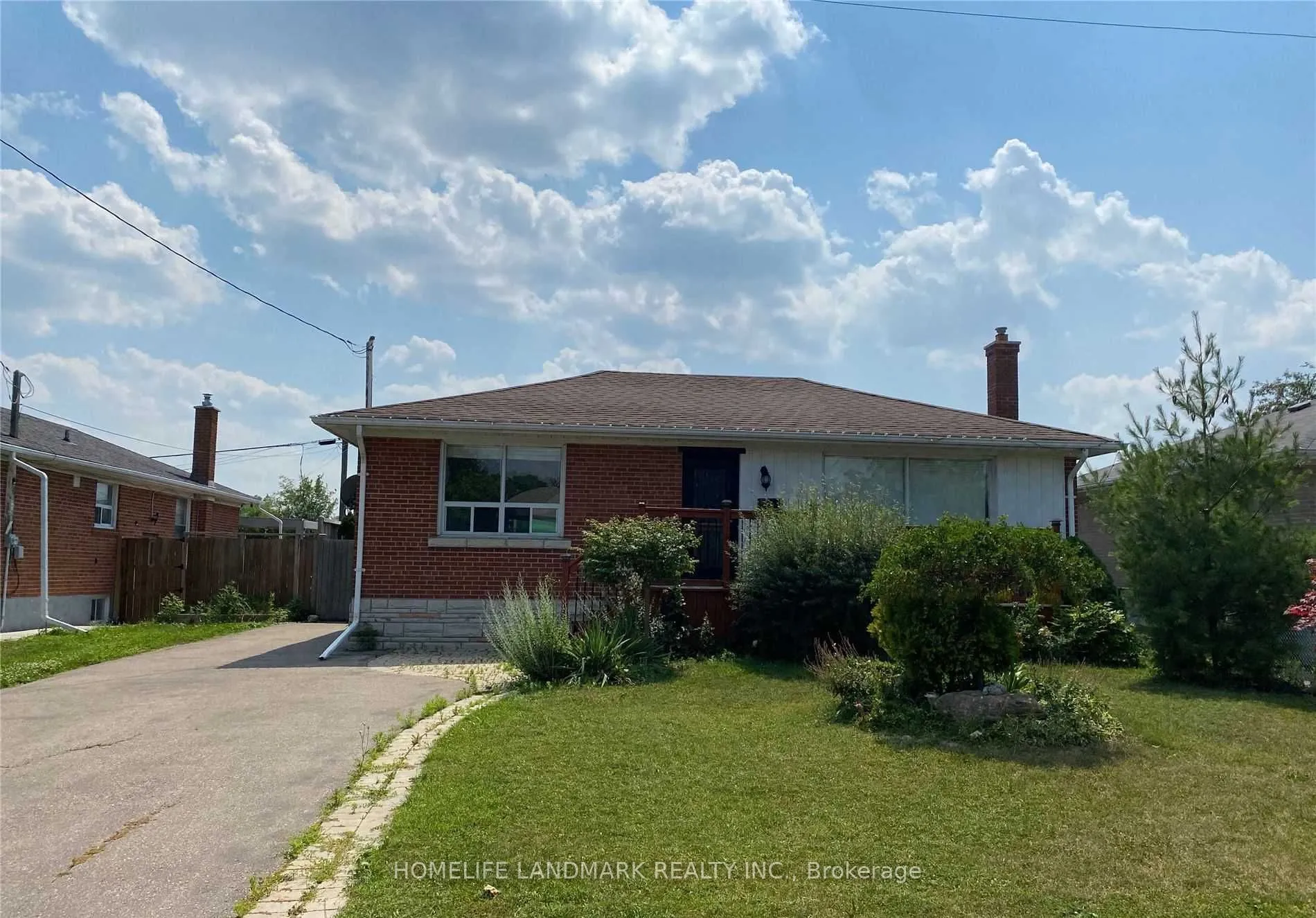Detached Home For Lease | W13653592