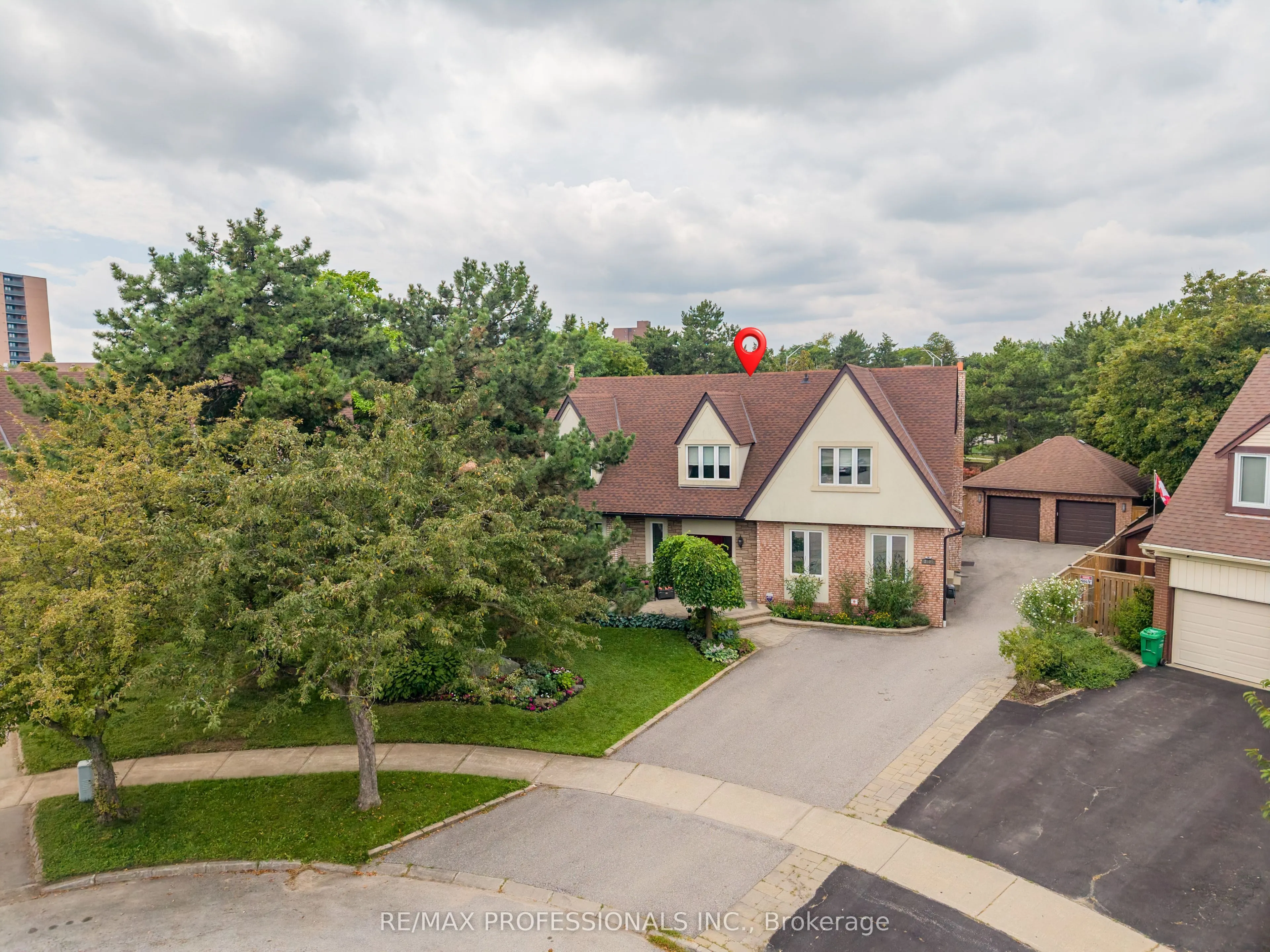 Detached Home For Sale | W13654468