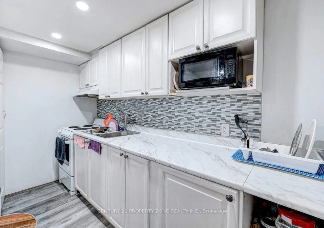 Detached Home For Lease | W13654700
