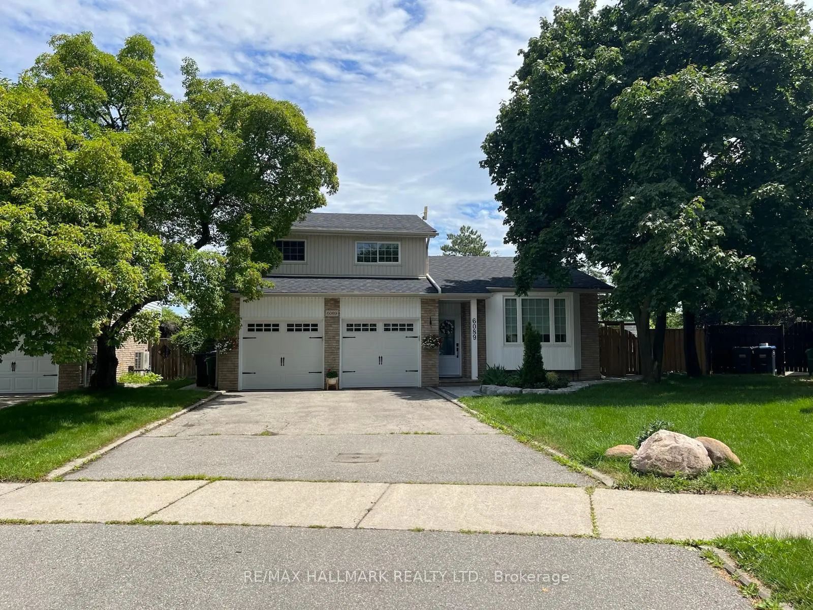Detached Home For Lease | W13655832