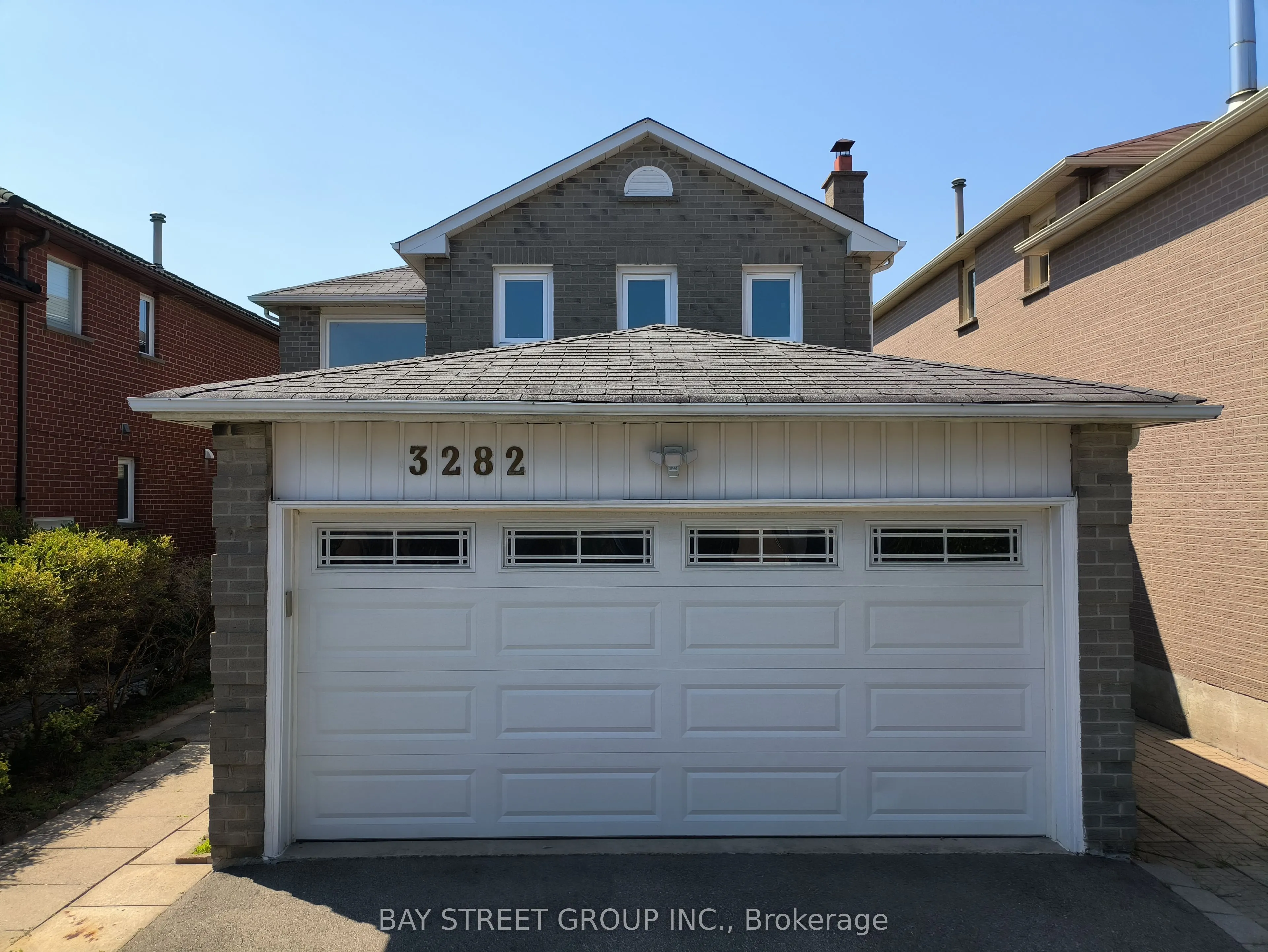 Detached Home For Sale | W13656042