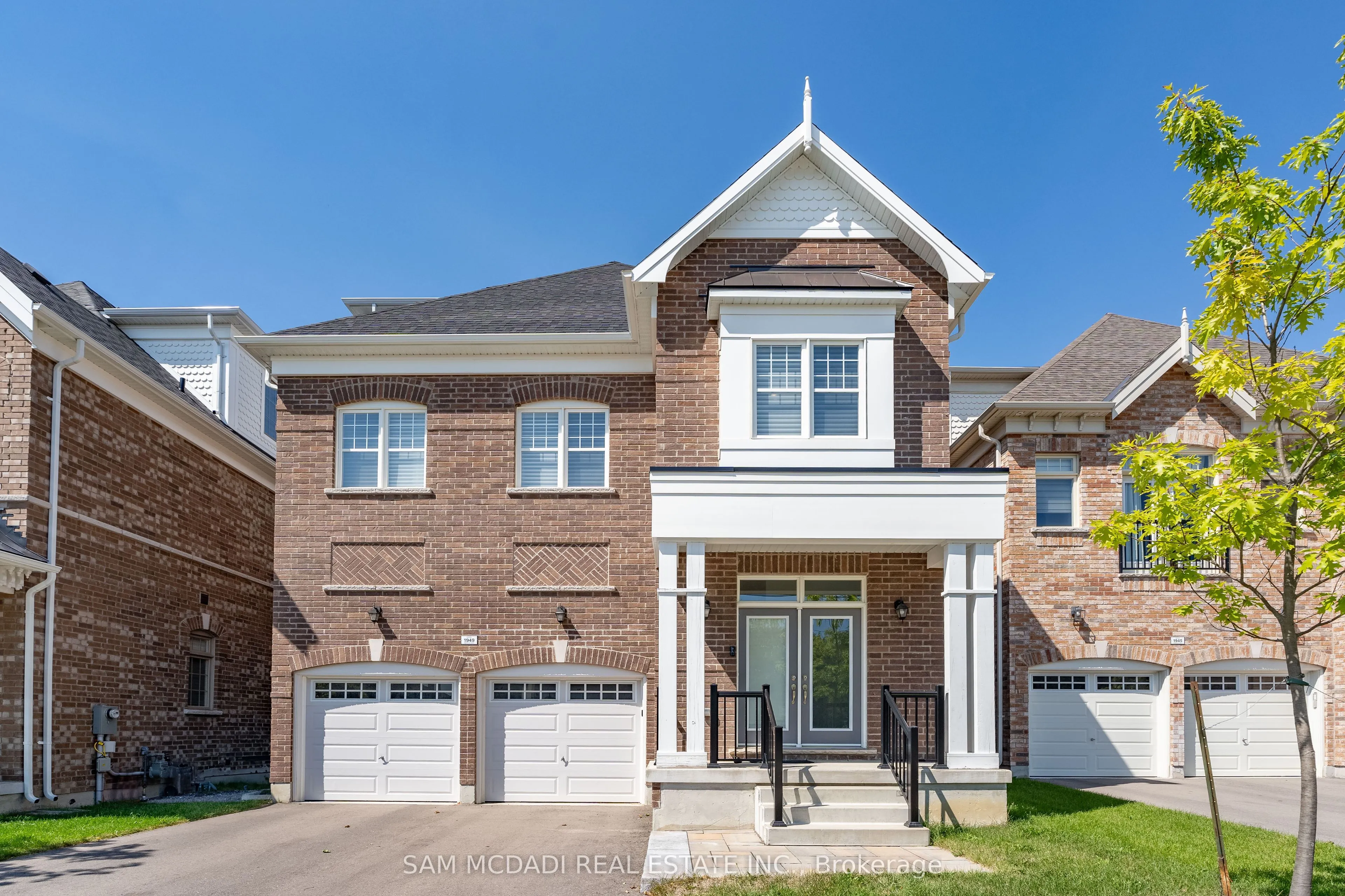 Detached Home For Sale | W13656338