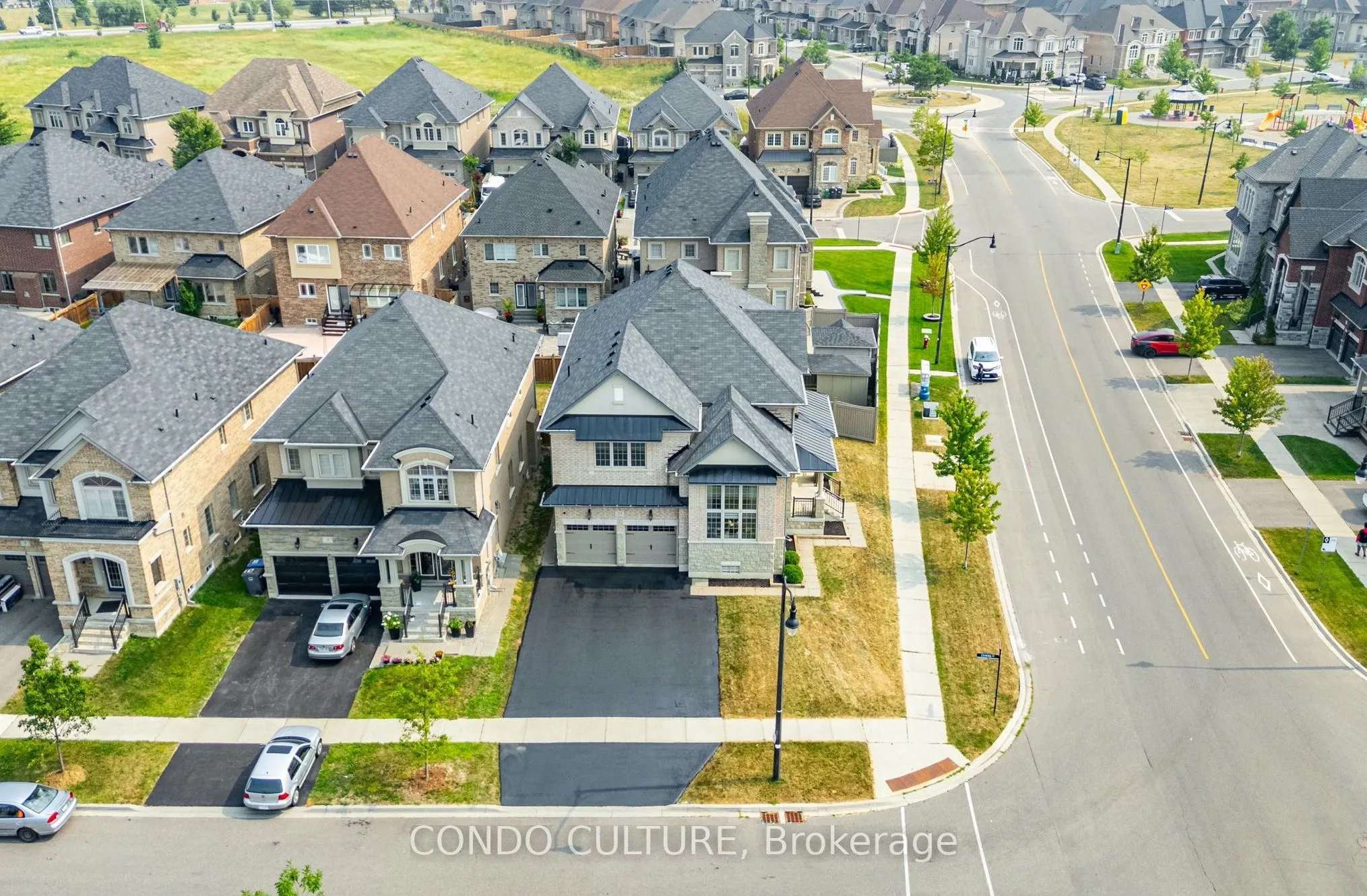 Detached Home For Sale | W13656856