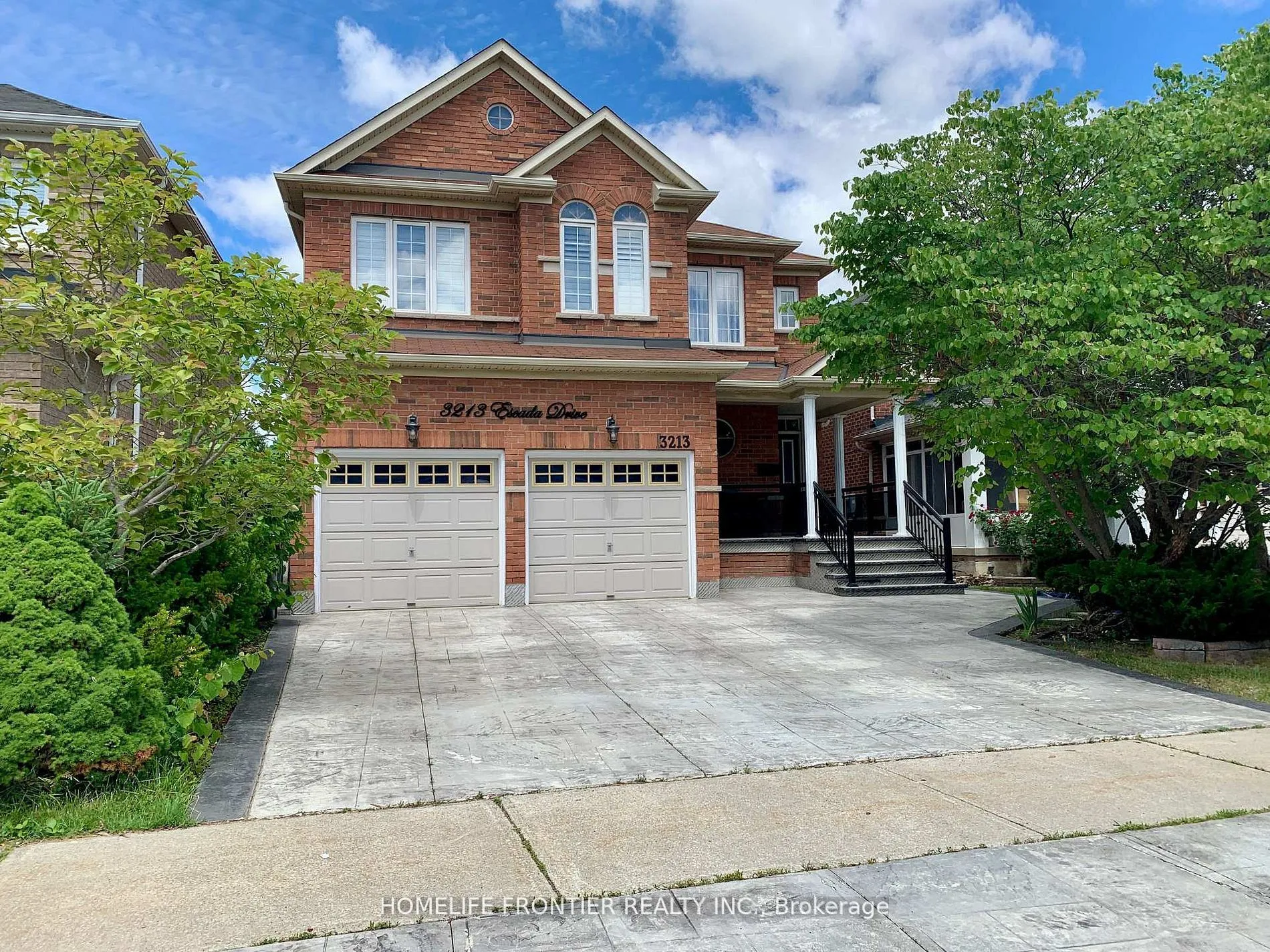 Detached Home For Sale | W13656974