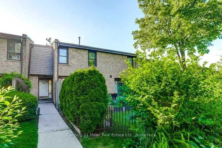 2605 Woodchester Drive, Mississauga, ON L5K 2E3