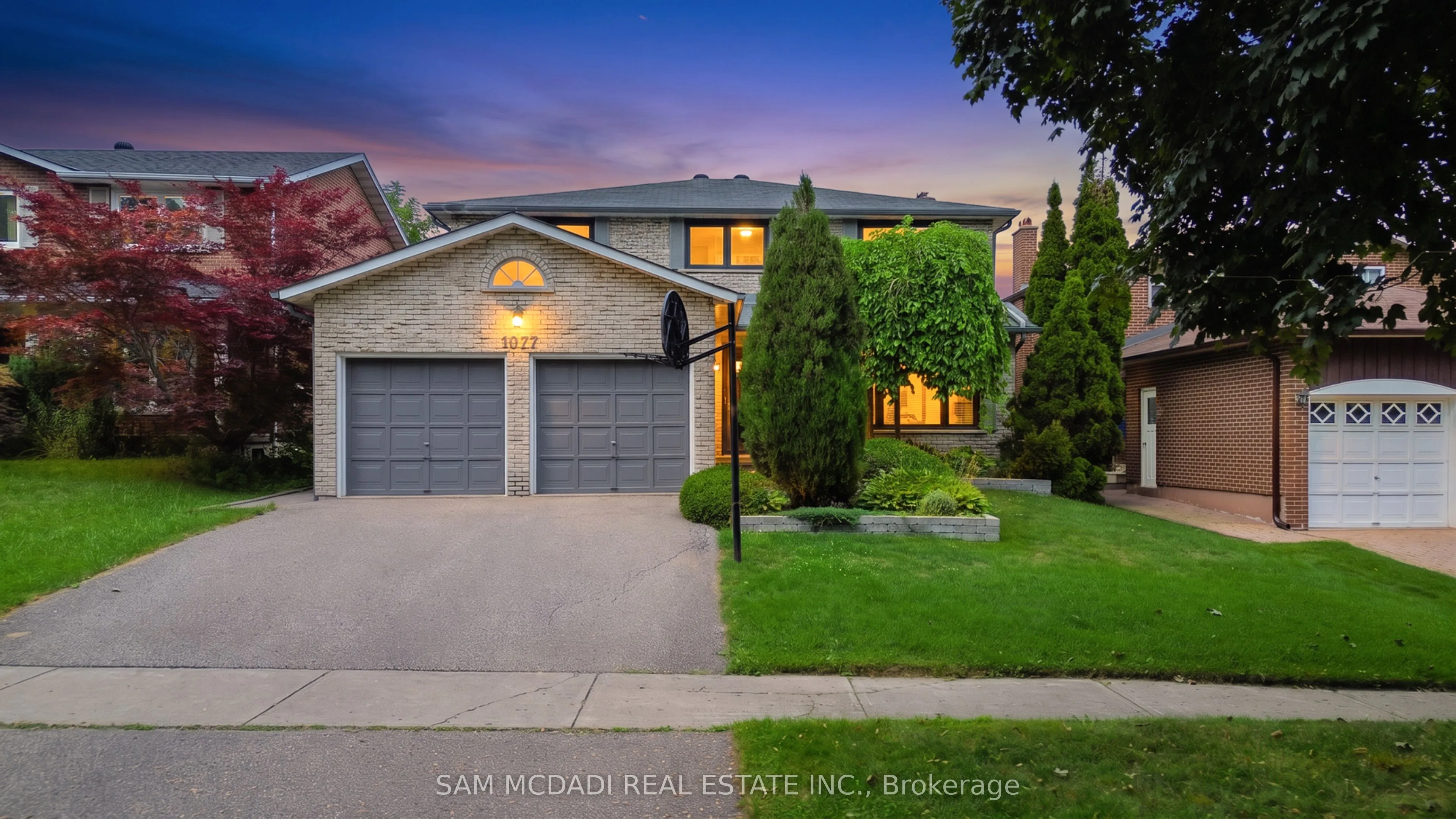 Detached Home For Sale | W13658862