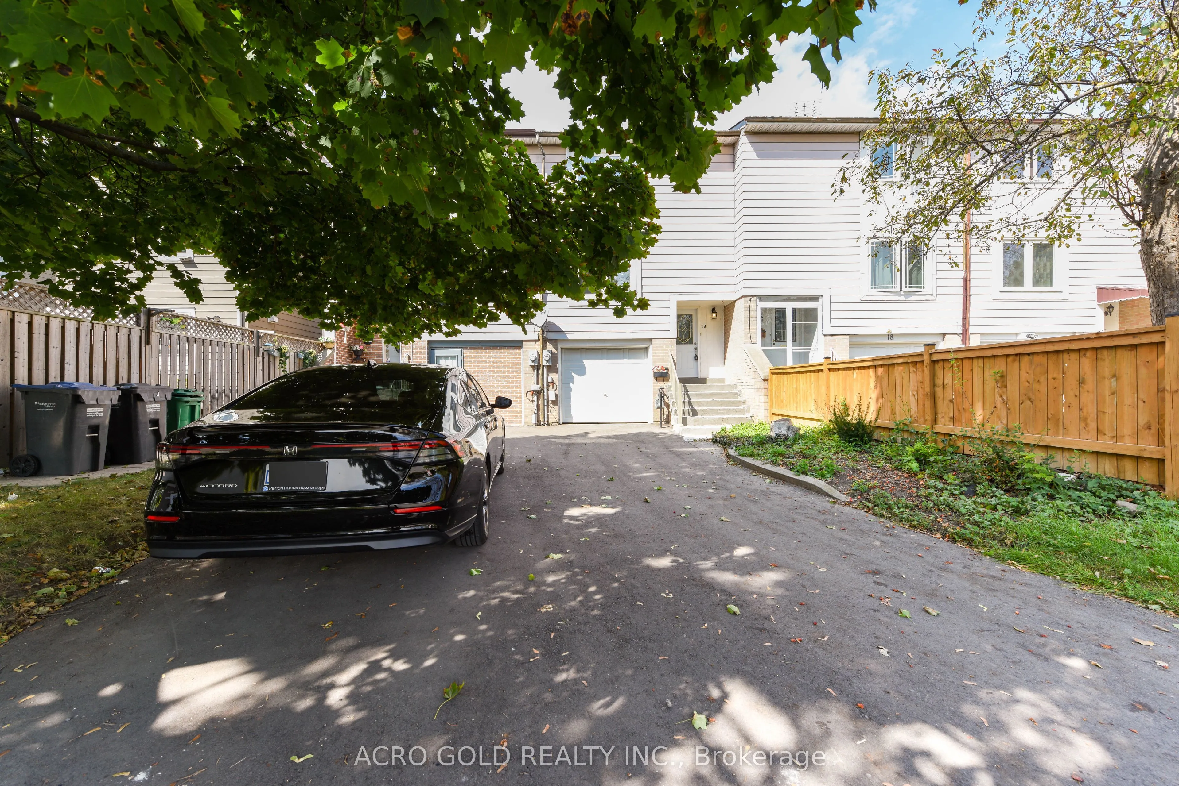 Property For Lease | W13659738