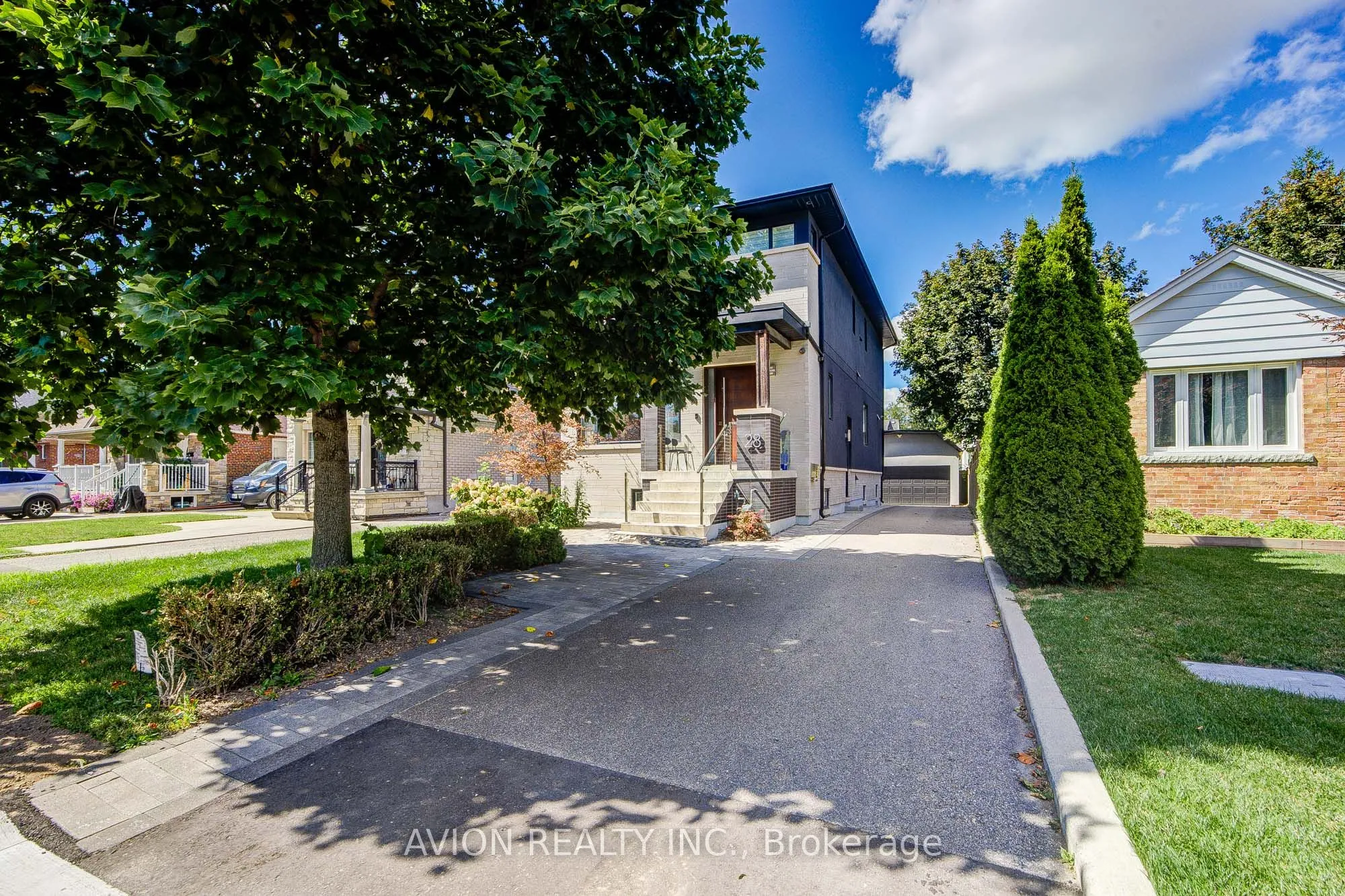 Detached Home For Lease | W13660418