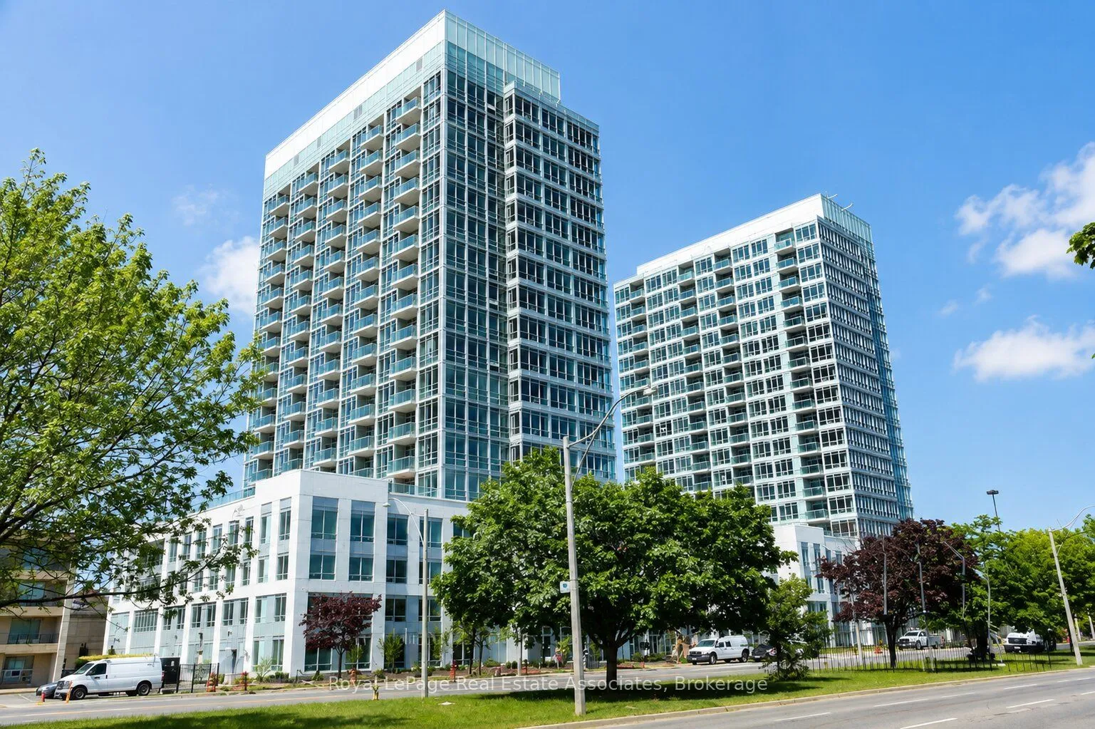 Property For Lease | W13661182