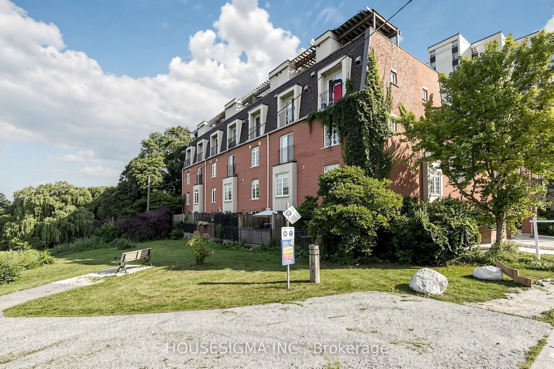 Property For Sale | W13661400