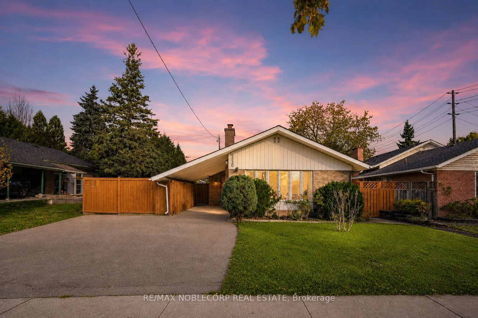 Detached Home For Sale | W13661652