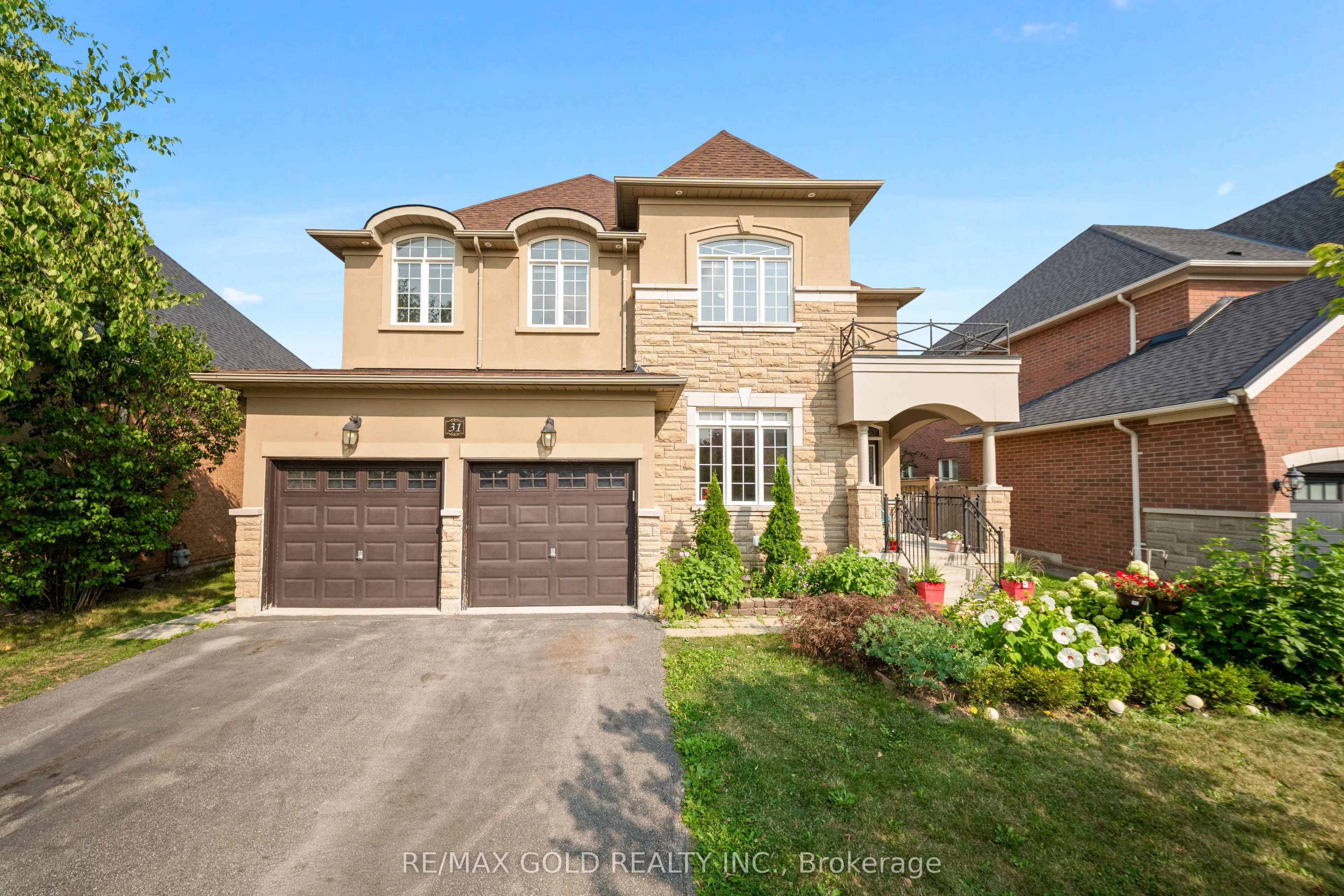 Detached Home For Sale | W13663106