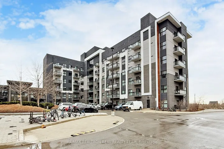 102 Grovewood Common, Oakville, ON L6H 0X2