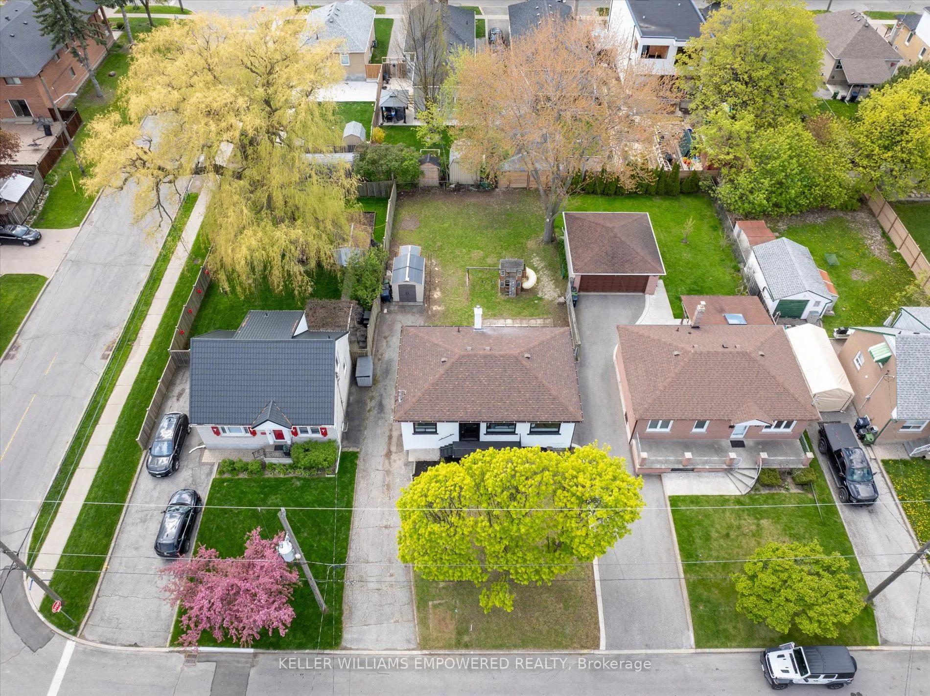 Detached Home For Sale | W13663200