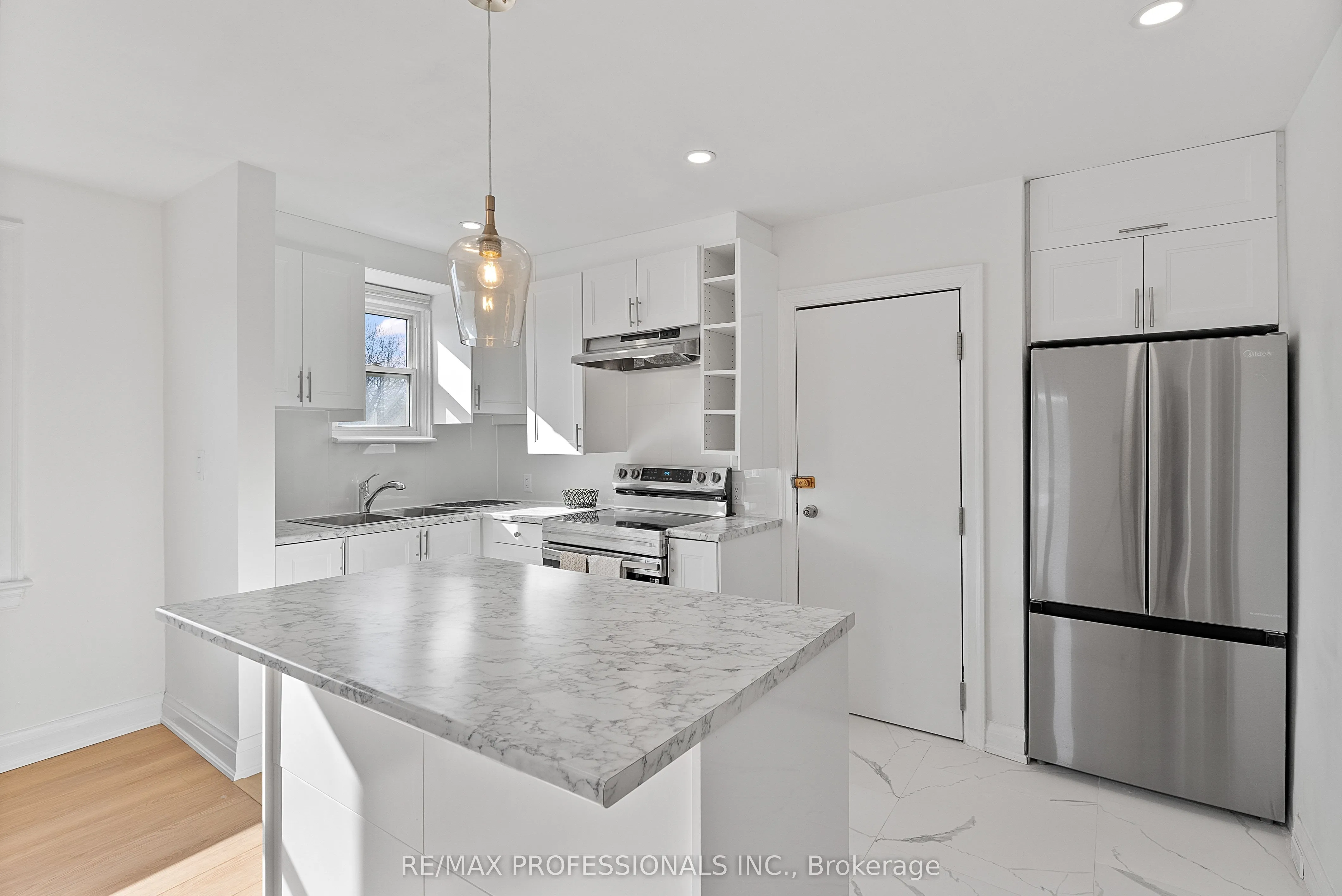 Semi-Detached Home For Lease | W13665402