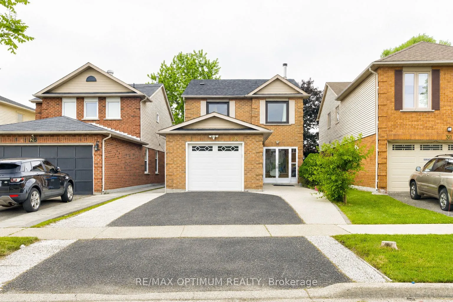 Detached Home For Sale | W13666358