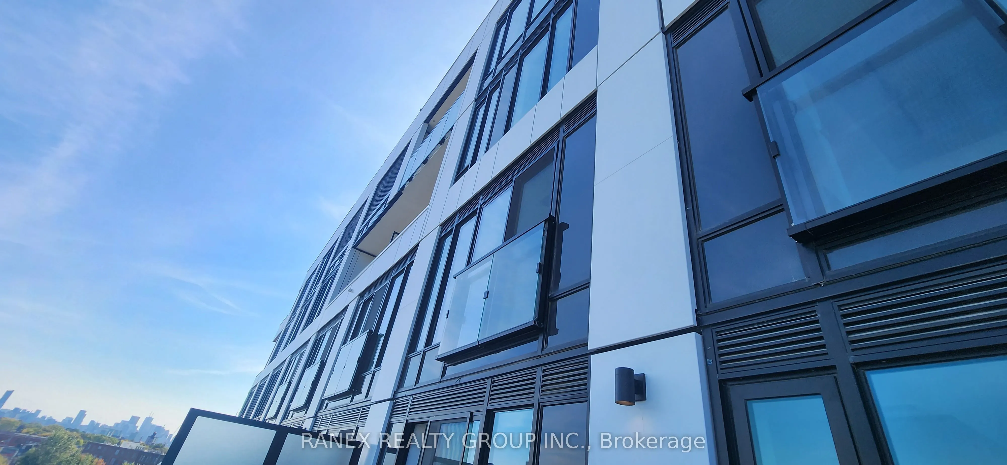 Property For Lease | W13668976