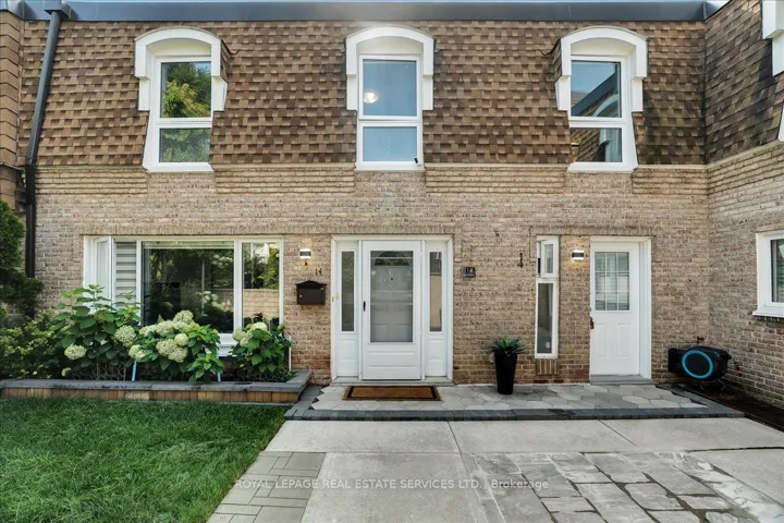 1310 Gulleden Drive, Mississauga, ON L4X 1Y9