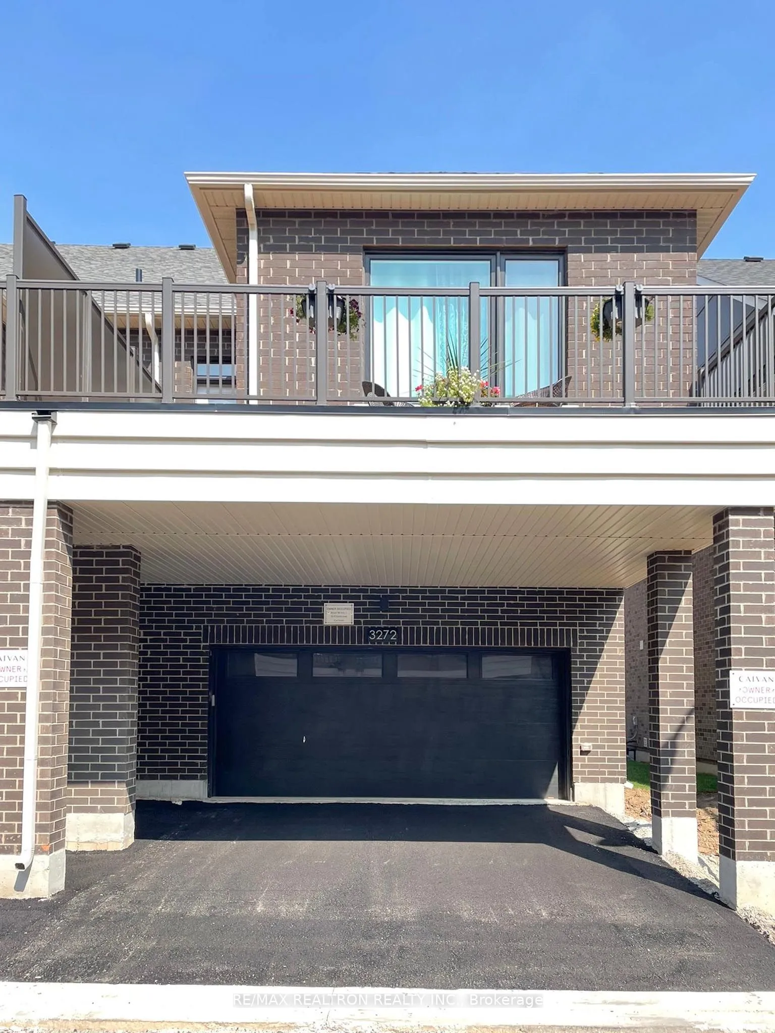 Property For Lease | W13670368