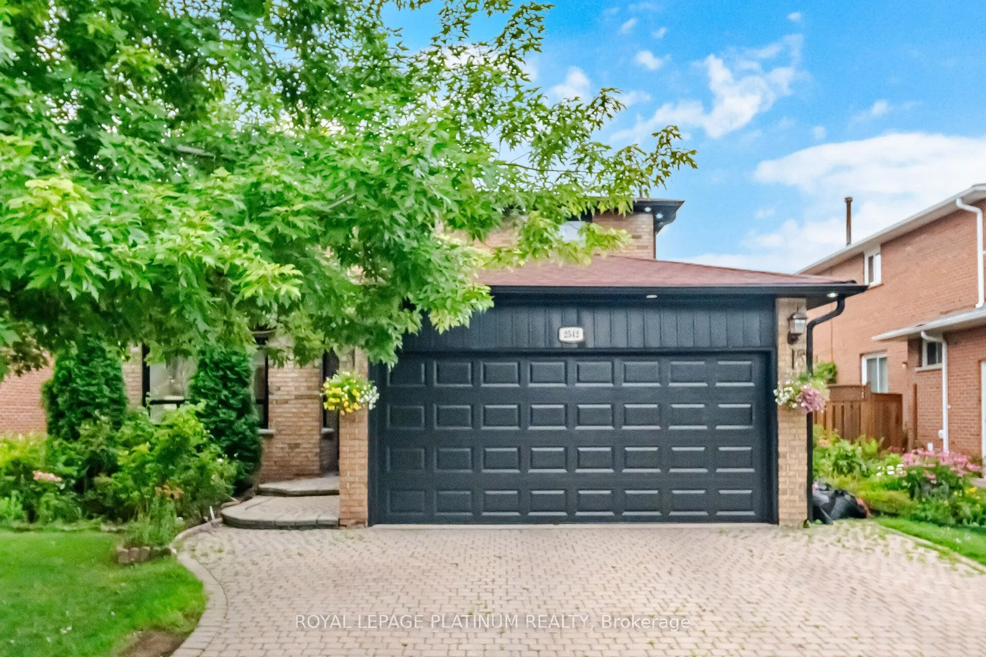 Detached Home For Sale | W13671352