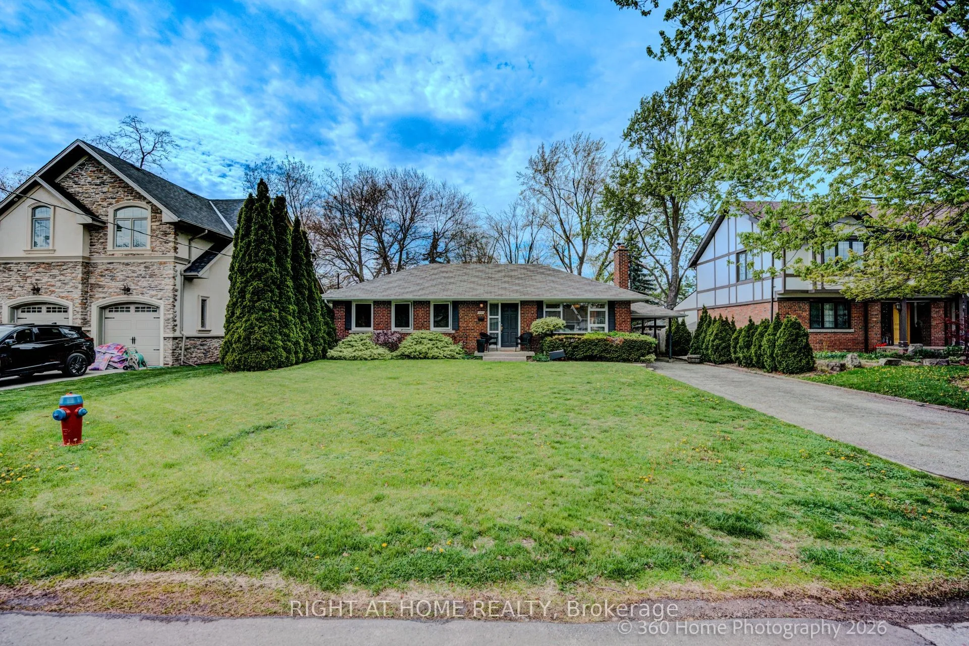 Detached Home For Lease | W13672014