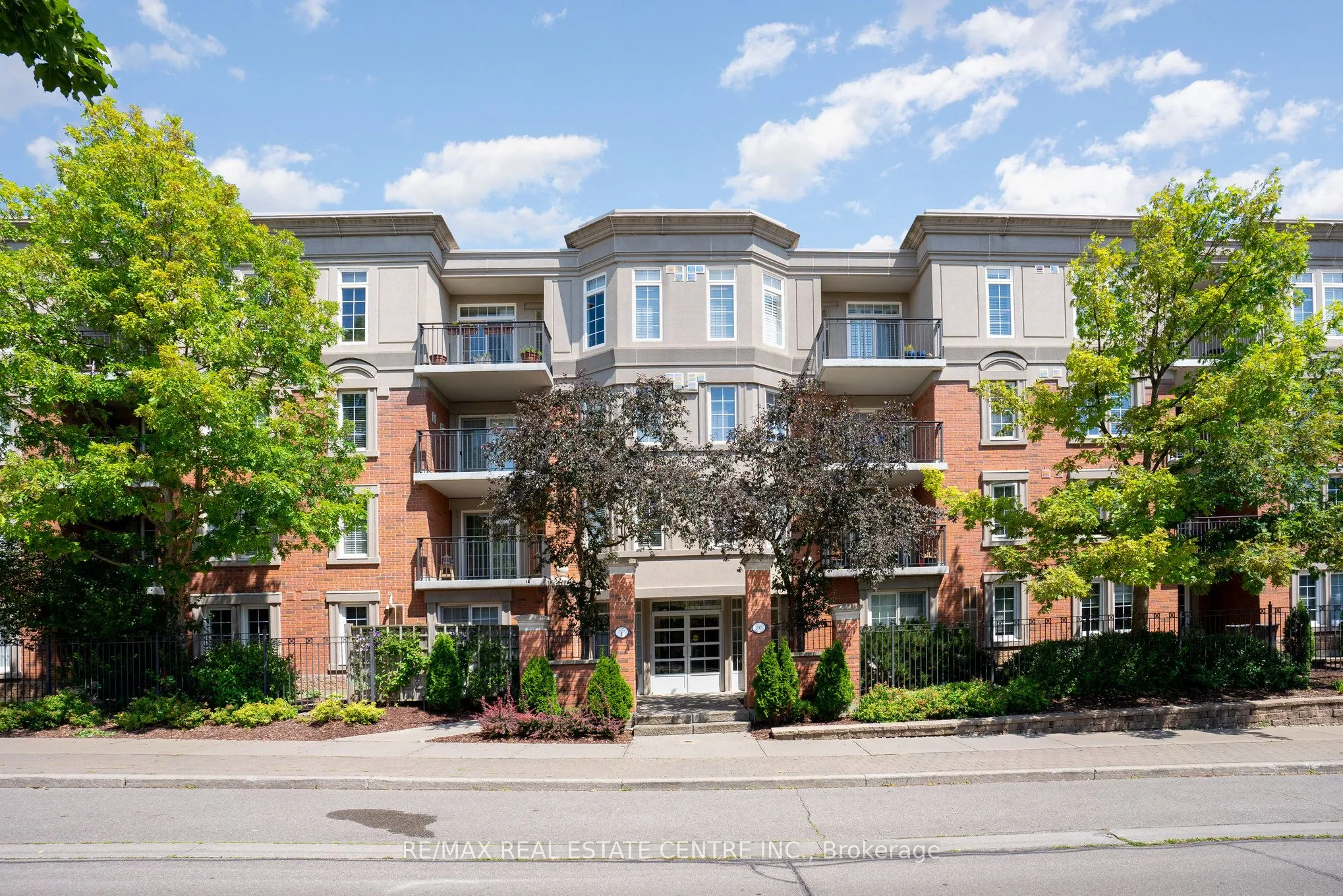 Property For Lease | W13672134