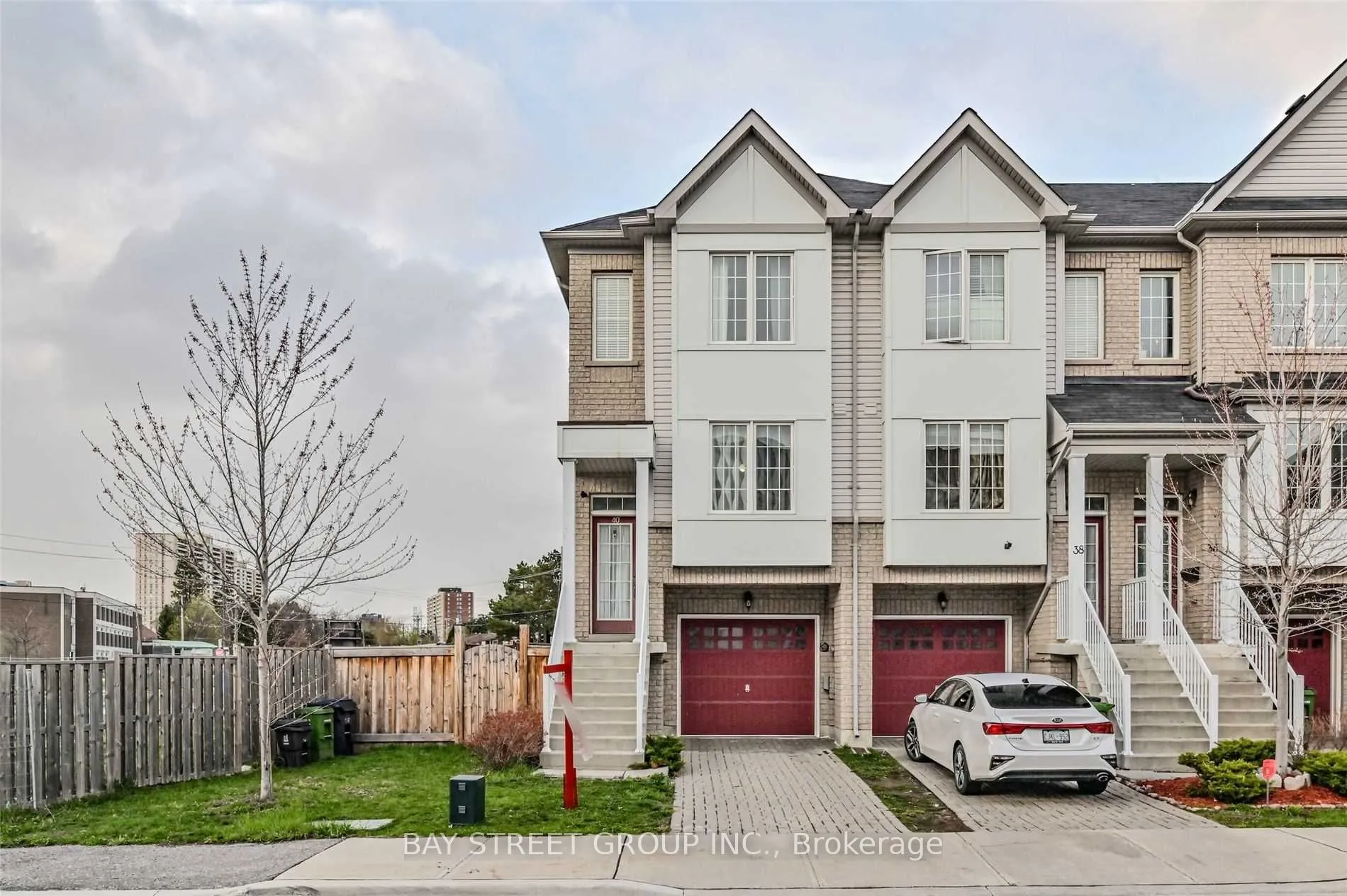 Property For Lease | W13672286